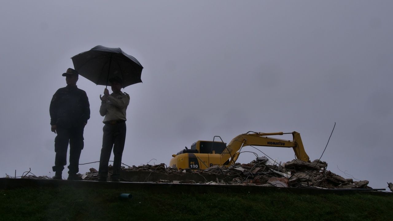 วังน้ำเขียว ภูทับเบิก เขาค้อ ม่อนแจ่ม และที่อื่นๆ  