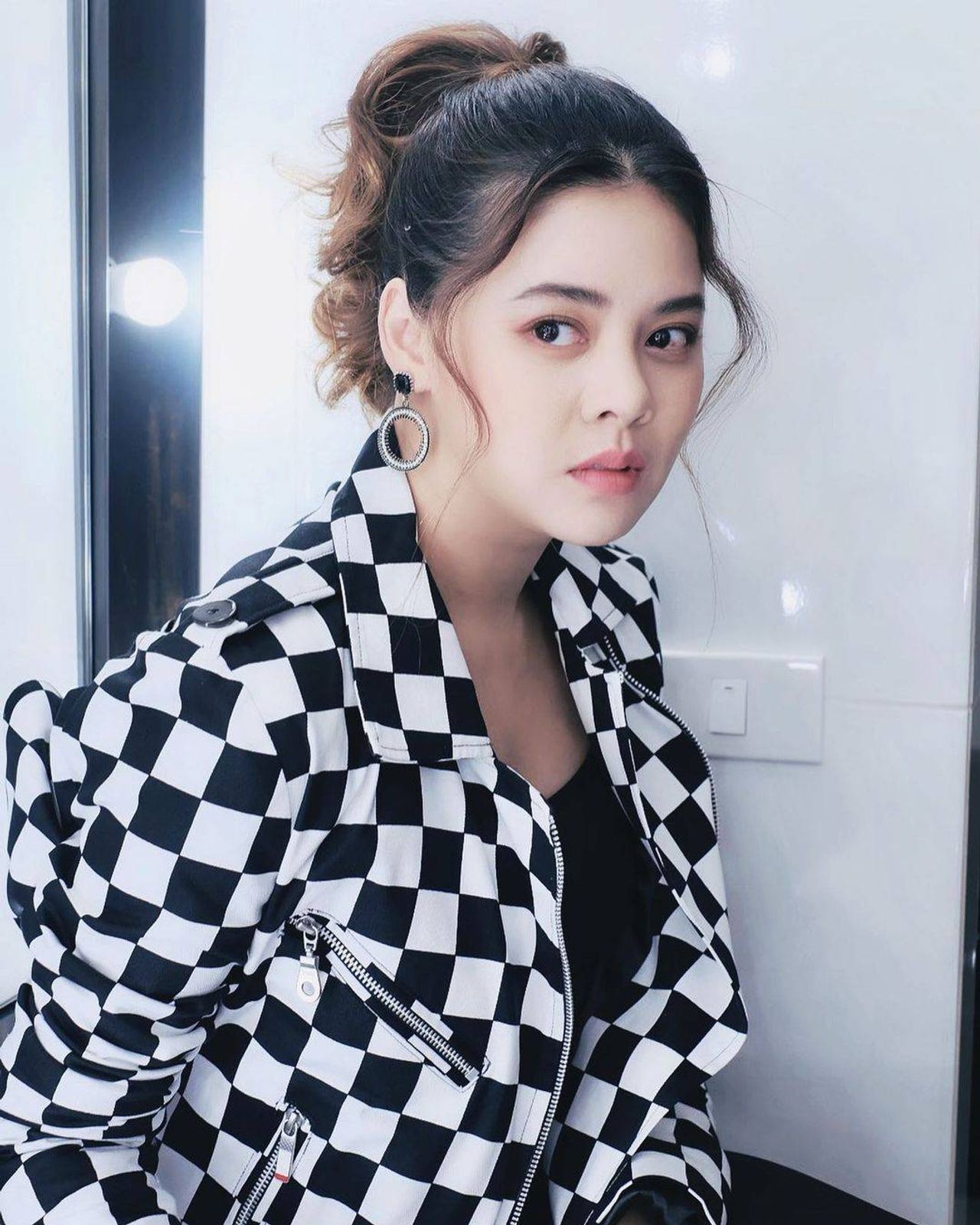 ใบเฟิร์น พัสกร ขอบคุณภาพจากไอจี @ferno_padgone