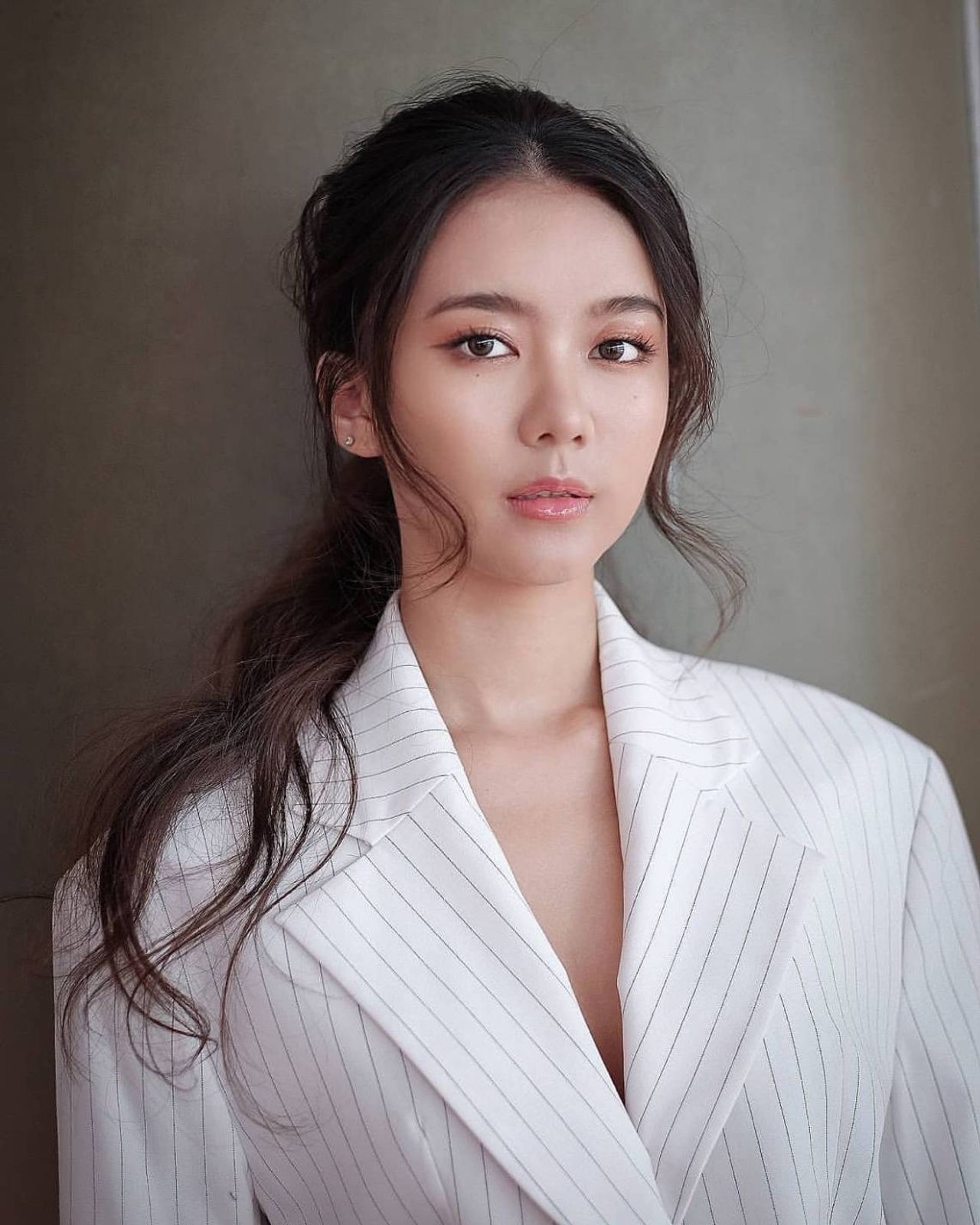 แพรวา ณิชาภัทร ขอบคุณภาพจากไอจี @nichaphatc