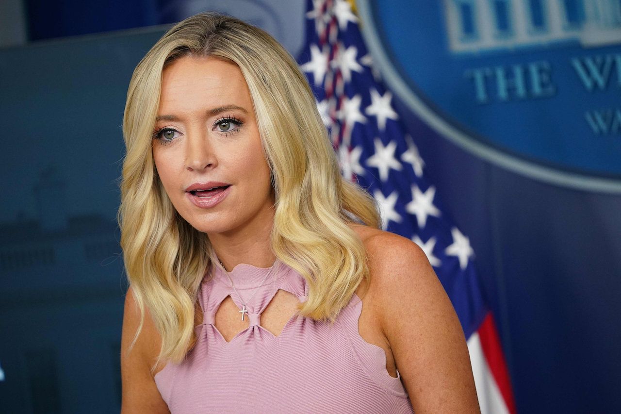 เคย์ลี แมคเอนานี เลขาธิการฝ่ายสื่อ ของทำเนียบขาว