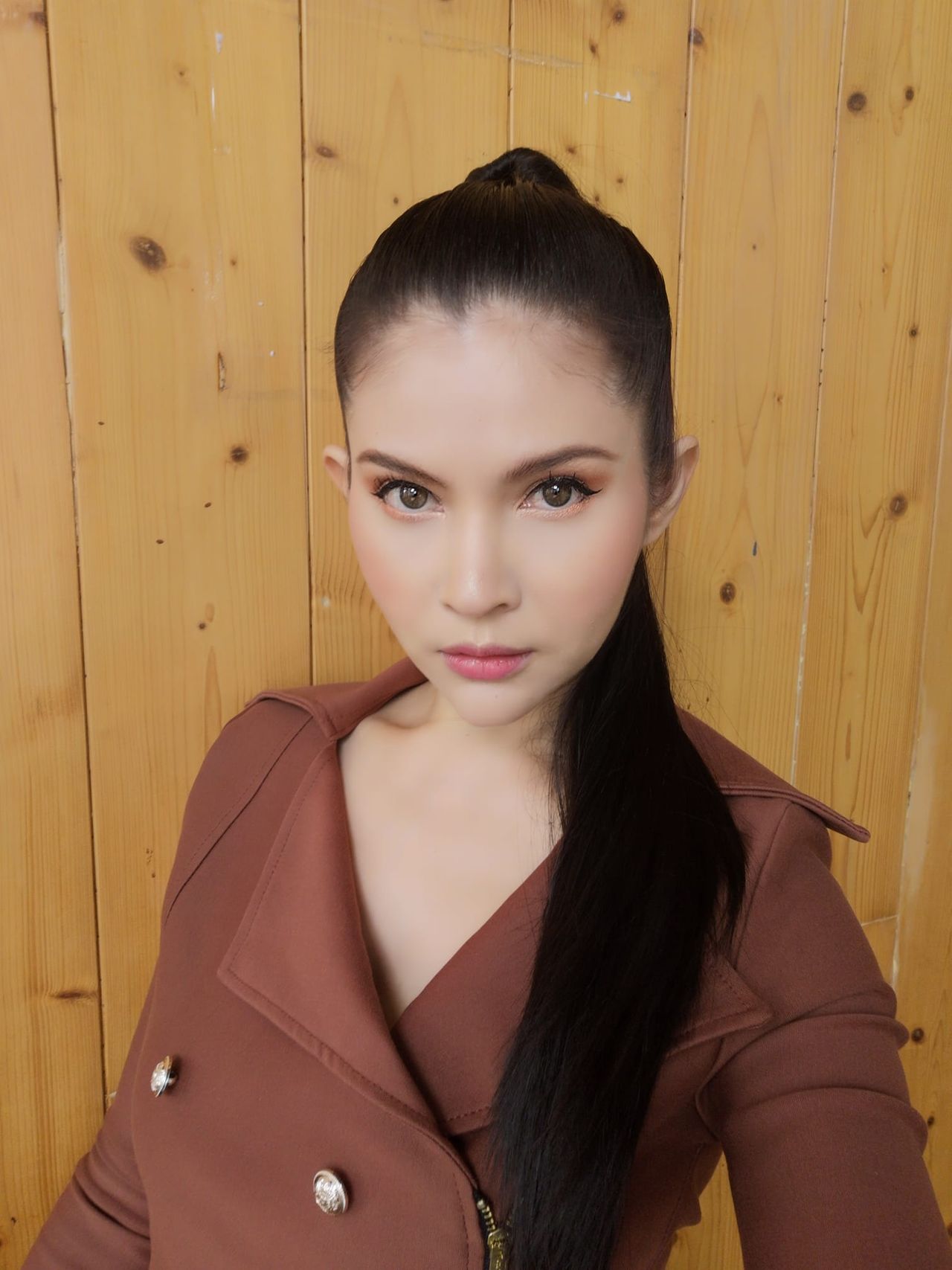 แอนนี่ บรู๊ค ขอบคุณภาพจากเฟซบุ๊ก แอนนี่ ฑีฆายุ