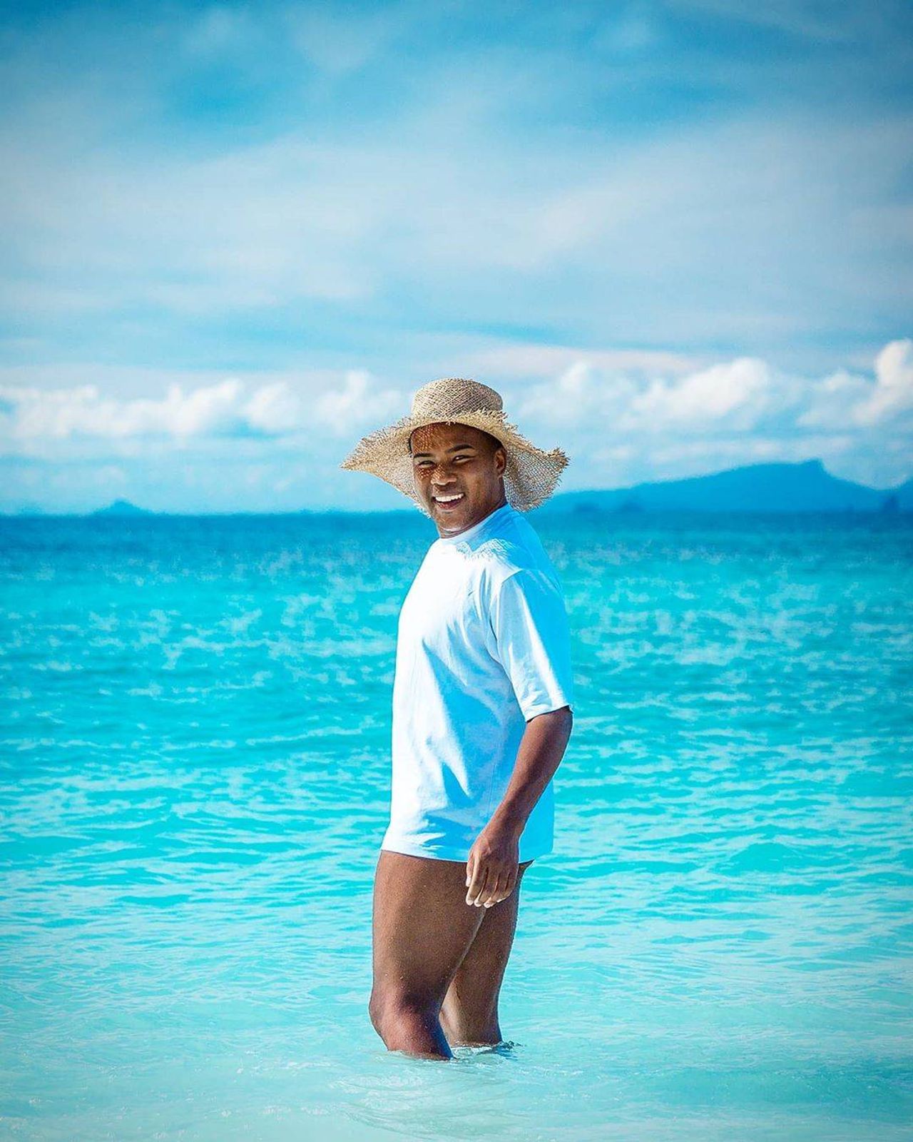 รัศมีแข ฟ้าเกื้อล้น ขอบคุณภาพจากไอจี @rusameekae