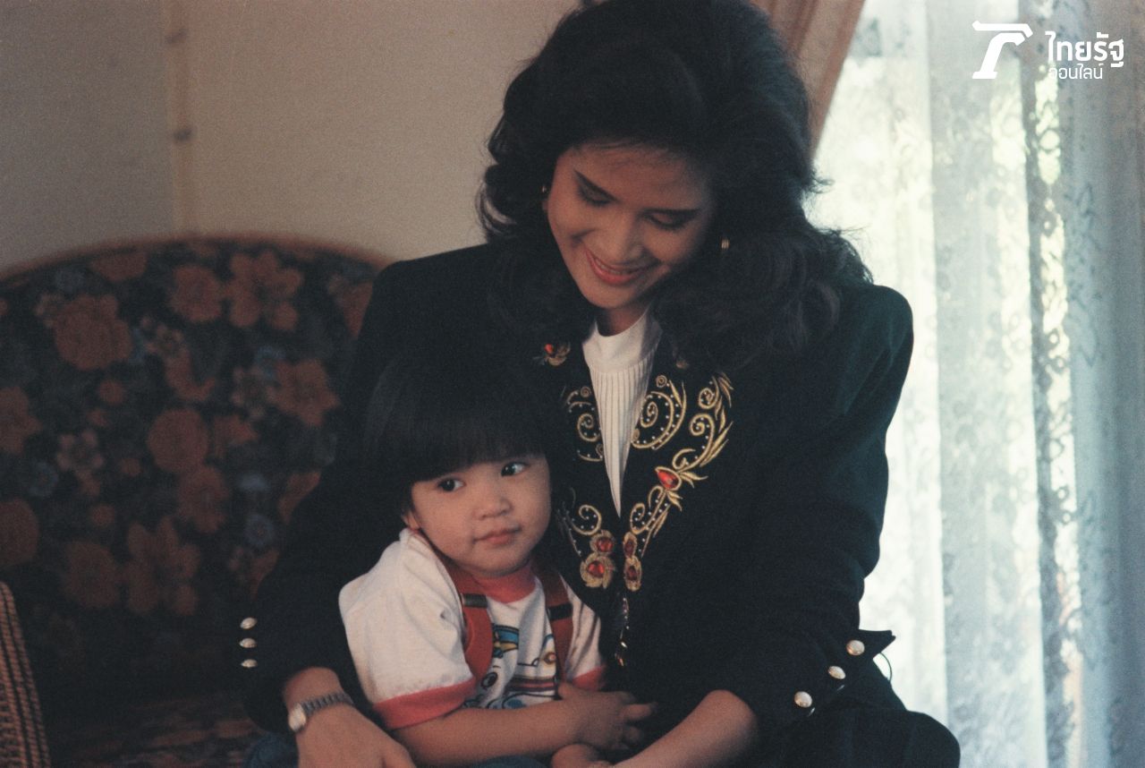 แม่อ้อยและน้องเพลง 