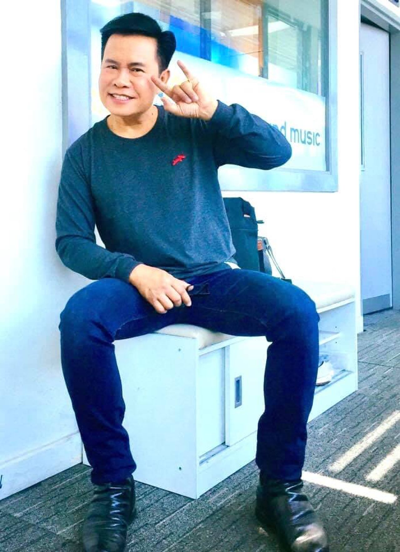 มนต์สิทธิ์ คำสร้อย ขอบคุณภาพจากเฟซบุ๊ก มนต์สิทธิ์ คำสร้อย