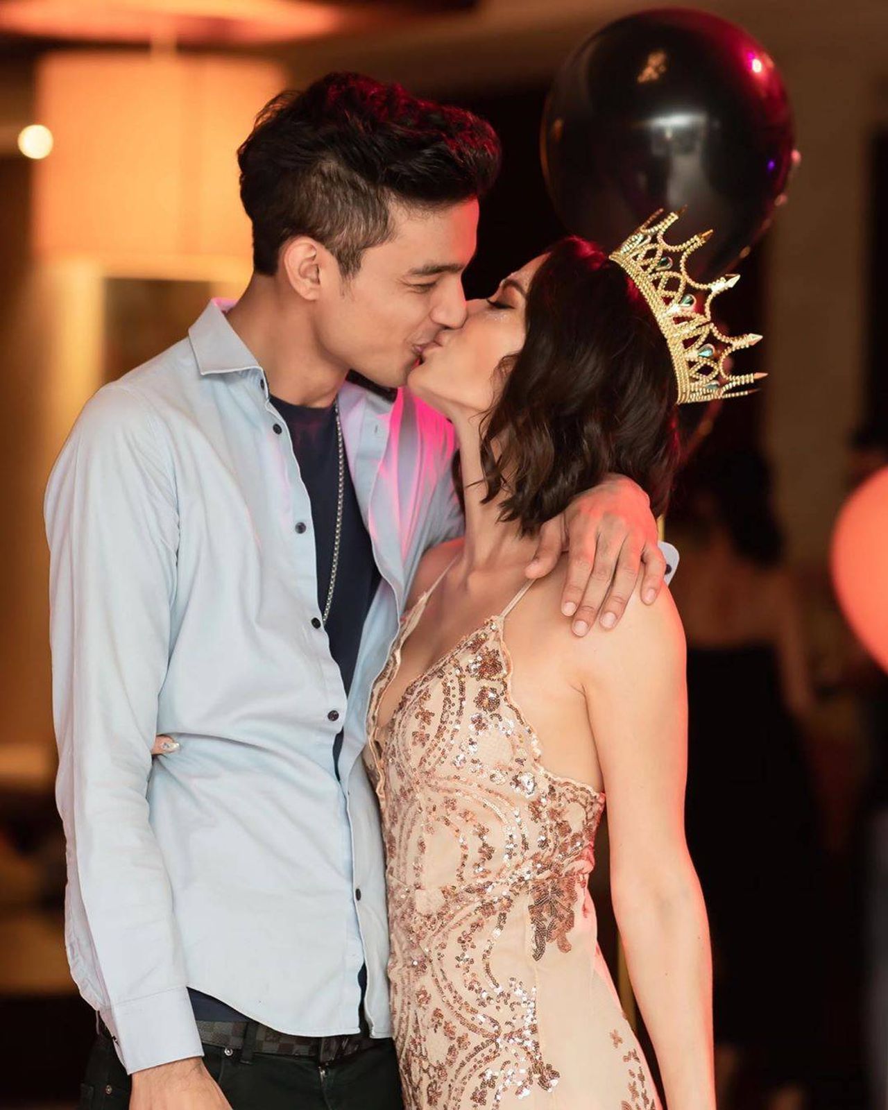 ซูซี่ สุษิรา และแฟนหนุ่ม ขอบคุณภาพจากไอจี @susiroo