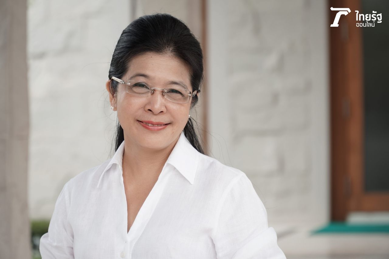 คุณหญิงสุดารัตน์ เกยุราพันธุ์