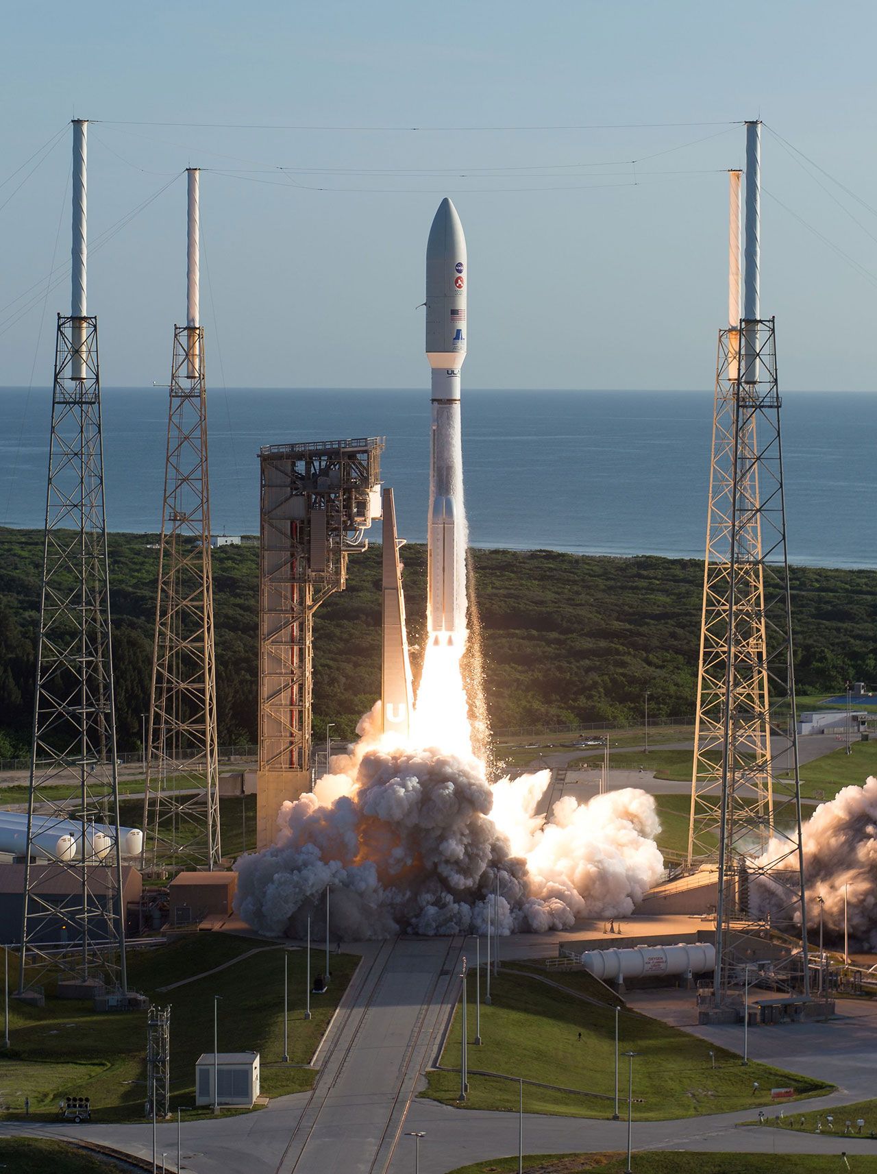 จรวด Atlas V-541 บรรทุกยานเพอร์เซเวียแรนซ์ของนาซา