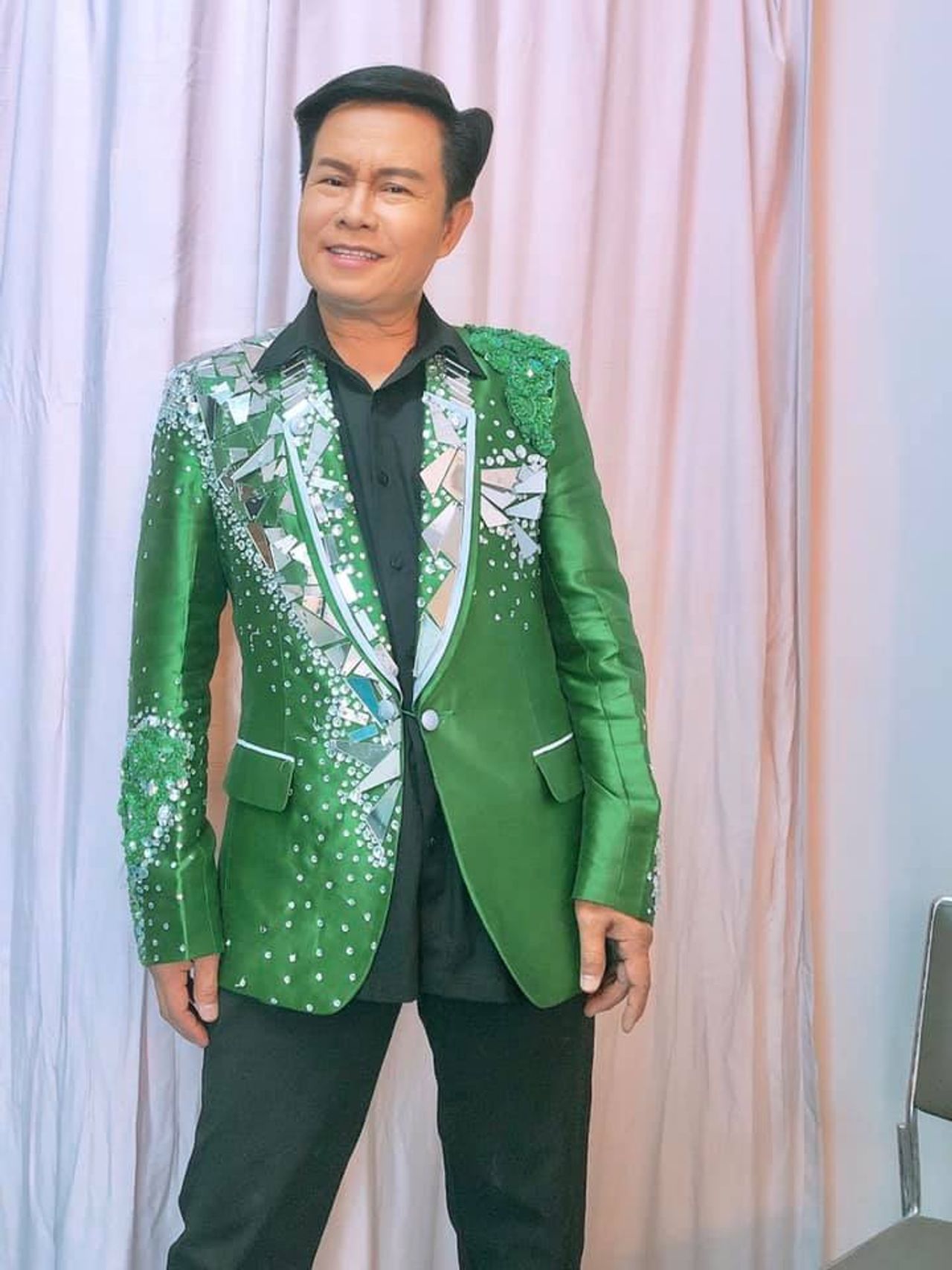 มนต์สิทธิ์ คำสร้อย ขอบคุณภาพจากเฟซบุ๊ก มนต์สิทธิ์ คำสร้อย 