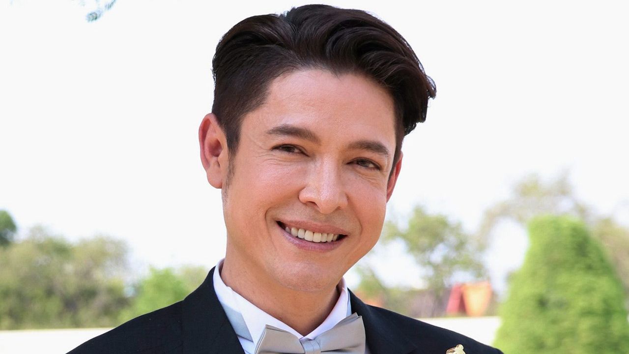 ถ้าไม่สุดคงไม่ปรี๊ด ก๊อท จักรพันธ์ โพสต์ว่า “(มารยาท)” พร้อมแคปชัน “สะกดเป็นมั้ย ไอ้นักร้องรุ่นลูก” #ไม่ไหวจริงๆ ทำวงการลูกทุ่งสะเทือน ใช่ “นักร้องหนุ่มยอดวิวเยอะ” ป่ะ?! อุ๊บส์.