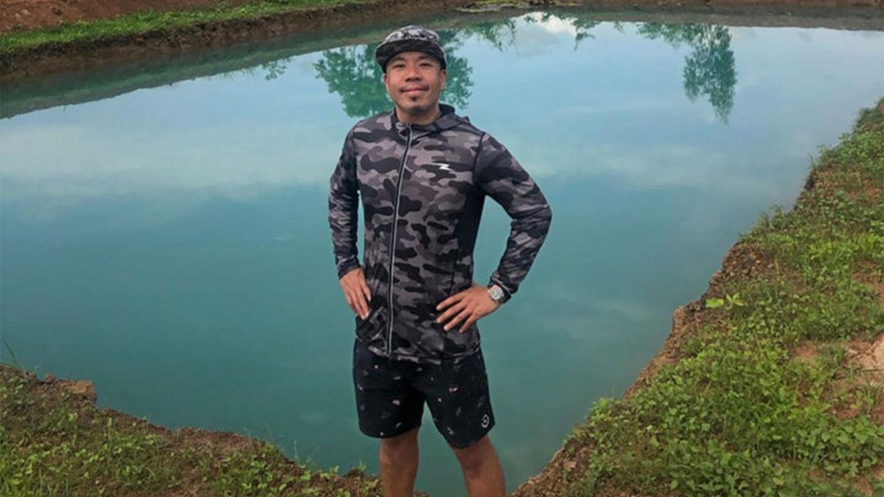 เริ่มจากสงสัย ทำไม?! ชาวบ้าน ชาวไร่ ชาวนา ยิ่งเหนื่อยยิ่งจน! ดีเจภูมิ ลุยทำ ไร่จิตภักดี ไร่ทดลองการเกษตรทฤษฎีใหม่ “เดี๋ยวจะทำให้ดู” เกษตรกรรวยเป็นไง พร้อมให้ความรู้ ใจดีจัง.