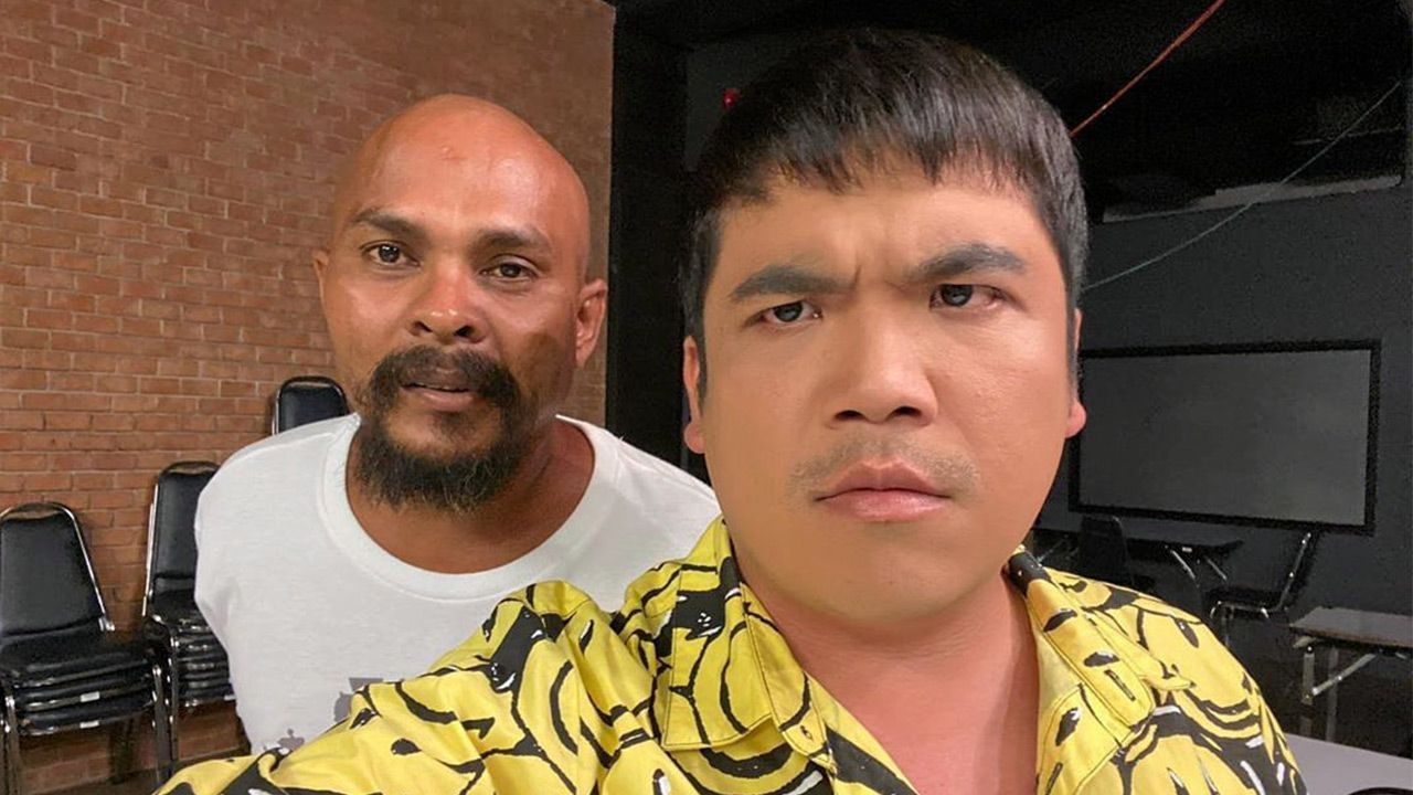 นี่คือเหตุผลว่า ให้ระวังคบเด็กสร้างบ้าน! แจ็ค แฟนฉัน โพสต์ภาพคู่กับ หมอปลา แล้วบอกว่า “หมอปลาบอกผีไม่เคยกลัว แต่กลัวเมีย”...หมดกันเลยภาพพจน์ มือปราบสัมภเวสี! (ฮา)