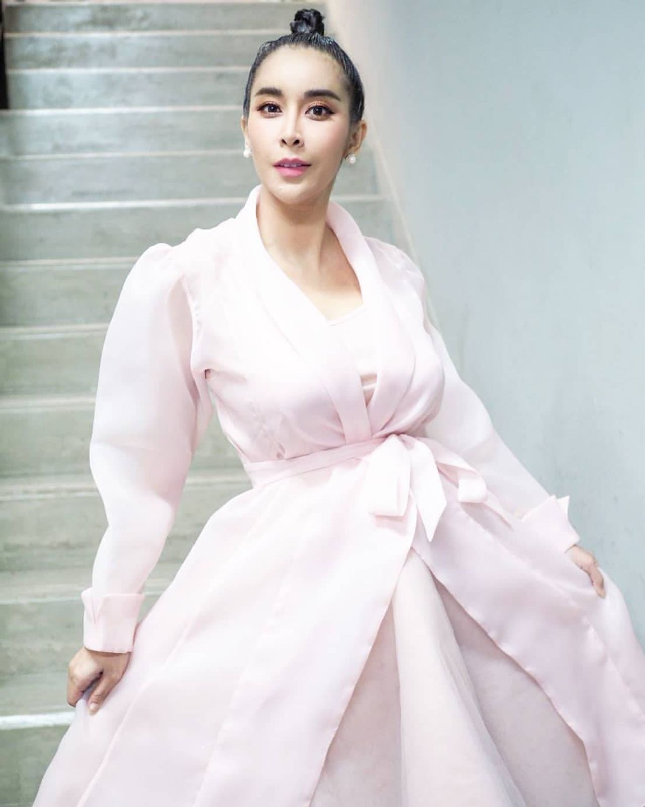 ใหม่ สุคนธวา ขอบคุณภาพจากไอจี @maisukhon