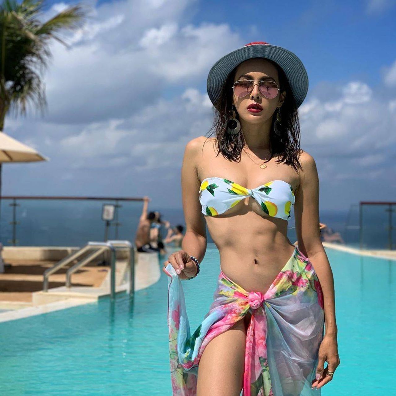 เมย์ บัณฑิตา ขอบคุณภาพจากไอจี @maybuntita