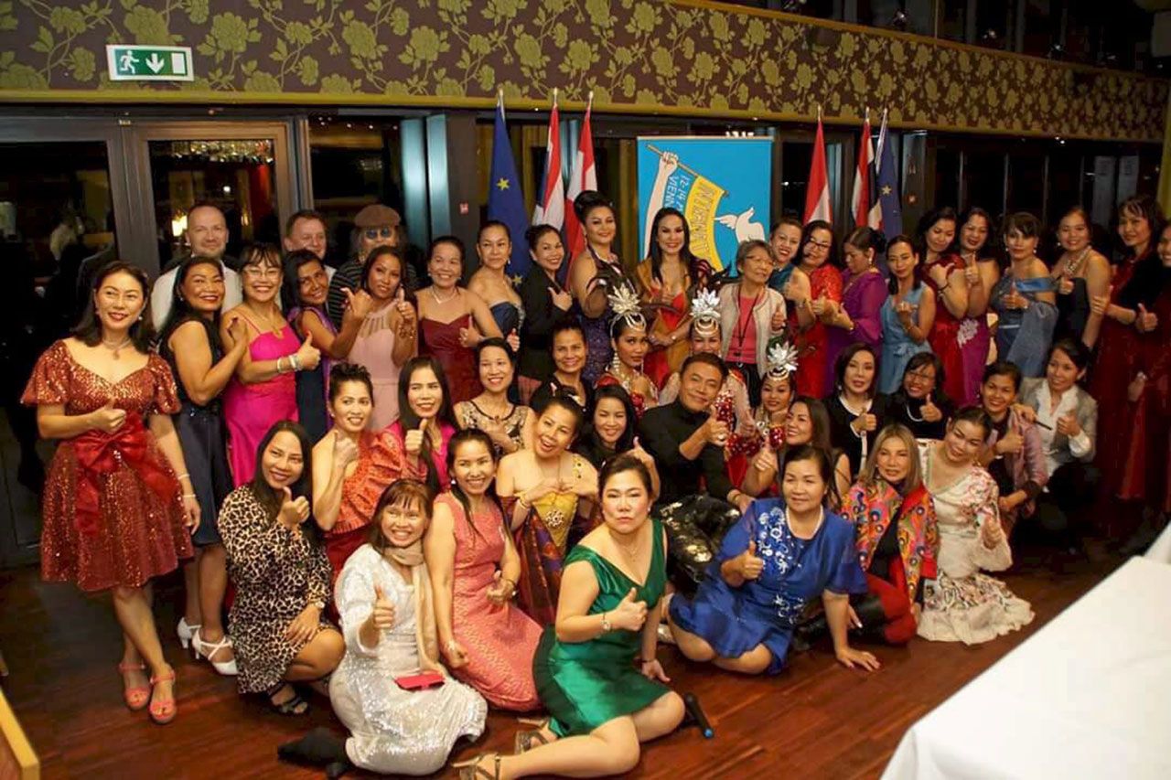 ประทับใจ โสภิดา ชาญวิชัย ประธานสมาคมเพื่อนไทยในออสเตรีย ยกเลิกการจัดประชุมใหญ่ “วันสตรีสากล” ตามมาตรการควบคุมการระบาดของไวรัส “โควิด-19” แต่จัดงานเลี้ยงรับเป็นการภายใน ที่ร้านอาหารในกรุงเวียนนา.