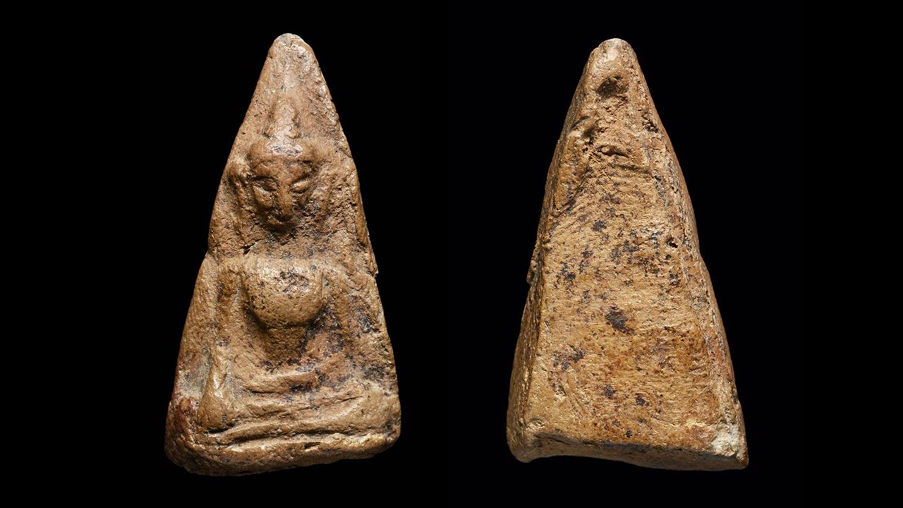 พระผงสุพรรณ พิมพ์ หน้าแก่ วัดพระศรีรัตนมหาธาตุ สุพรรณบุรี ของพรรคคูวิบูลย์ศิลป์.