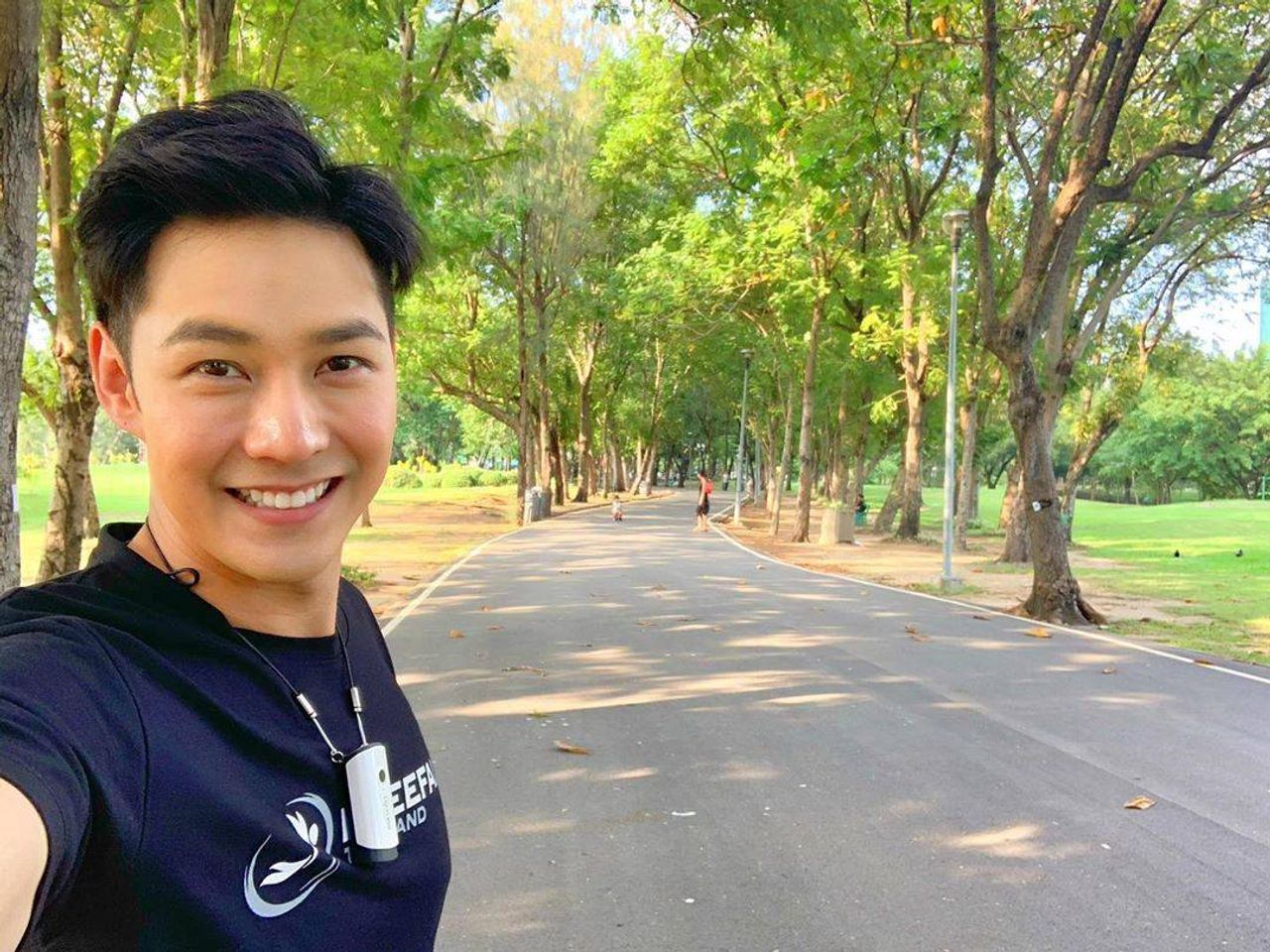 แอมป์ พีรวัศ ขอบคุณภาพจากไอจี @amp_pheerawas_k