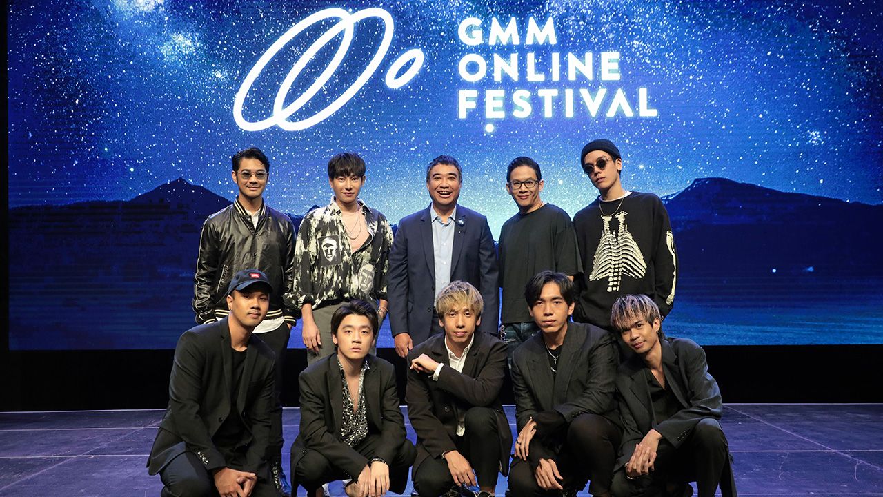 มันส์แน่ - ภาวิต จิตรกร ผู้บริหารบริษัท จีเอ็มเอ็ม แกรมมี่ จำกัด (มหาชน) จับมือแอปพลิเคชันออนไลน์ VLIVE แถลงข่าวเปิดตัว “GMM Online Festival” โดยมี เป๊ก ผลิตโชค, เนม เกทสึโนวา, มียู, โอม ค็อกเทล และ ทรีแมนดาวน์ มาร่วมงาน ที่จีเอ็มเอ็ม ไลฟ์เฮาส์ เซ็นทรัลเวิลด์ วันก่อน.