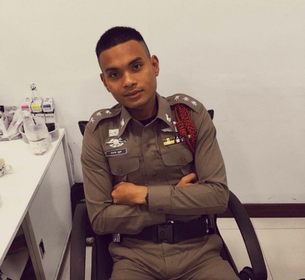 ร.ต.อ.ทรงกลด บุญส่ง รองสารวัตรสืบสวน สน.วังทองหลาง