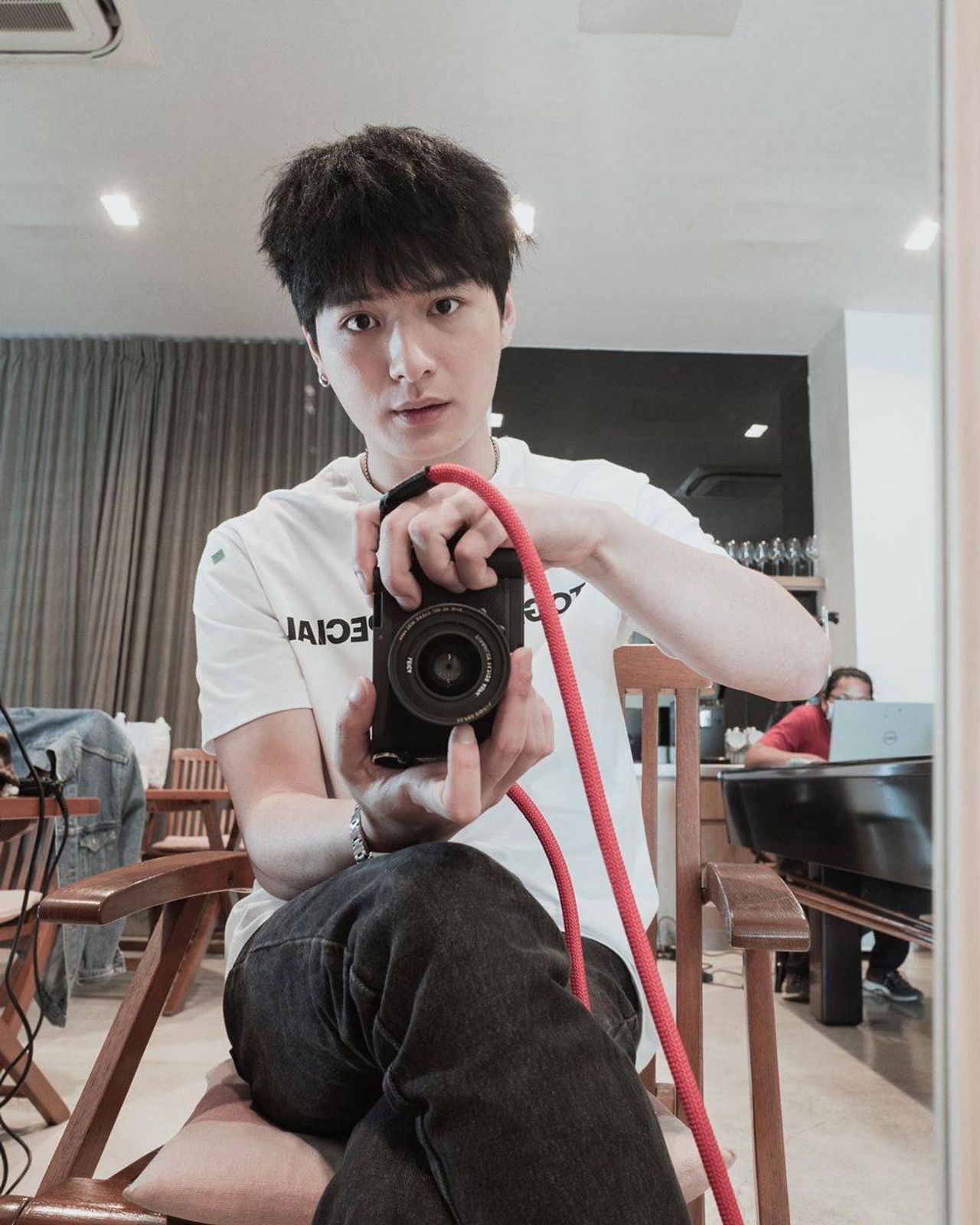 คริส พีรวัส ขอบคุณภาพจากไอจี @kristtps