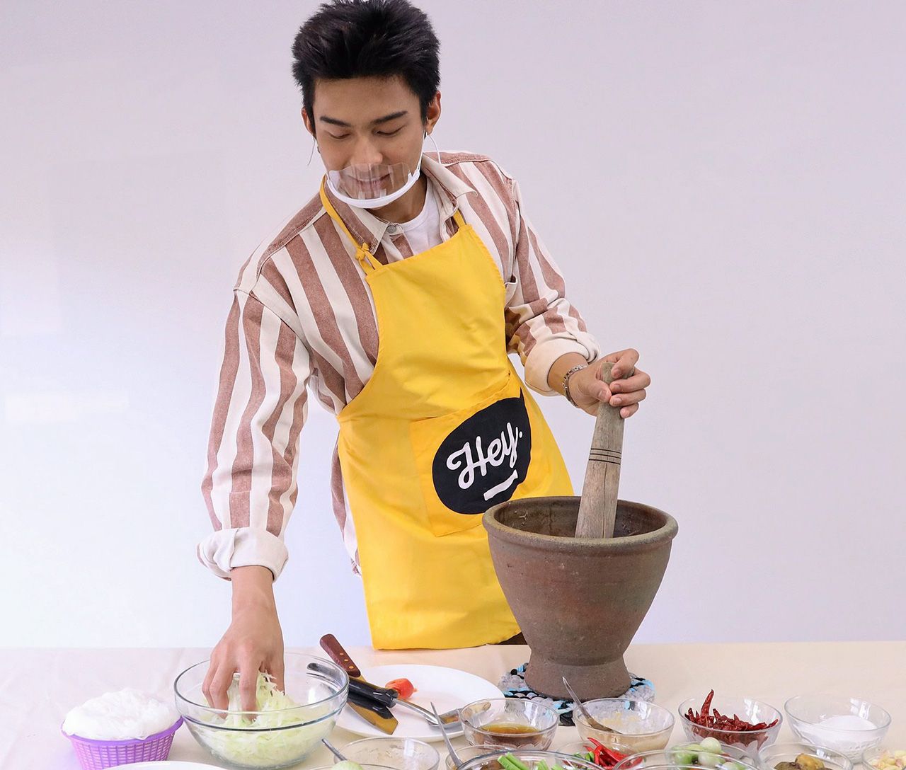 เครื่องแน่นๆ.