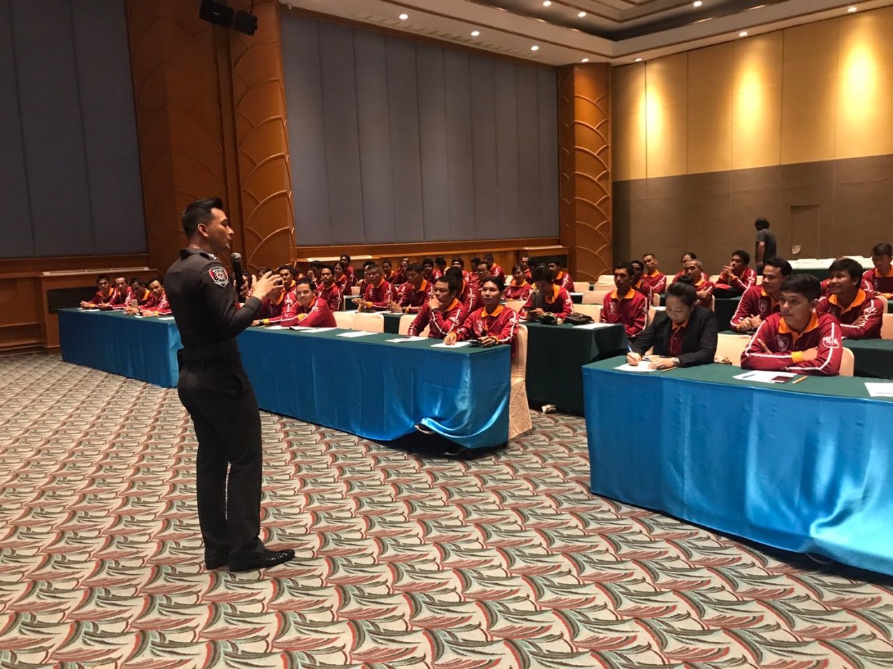 'ผู้กำกับเทน' พ.ต.อ.จตุรวิทย์ คชน่วม ผกก.9 บก.รน.