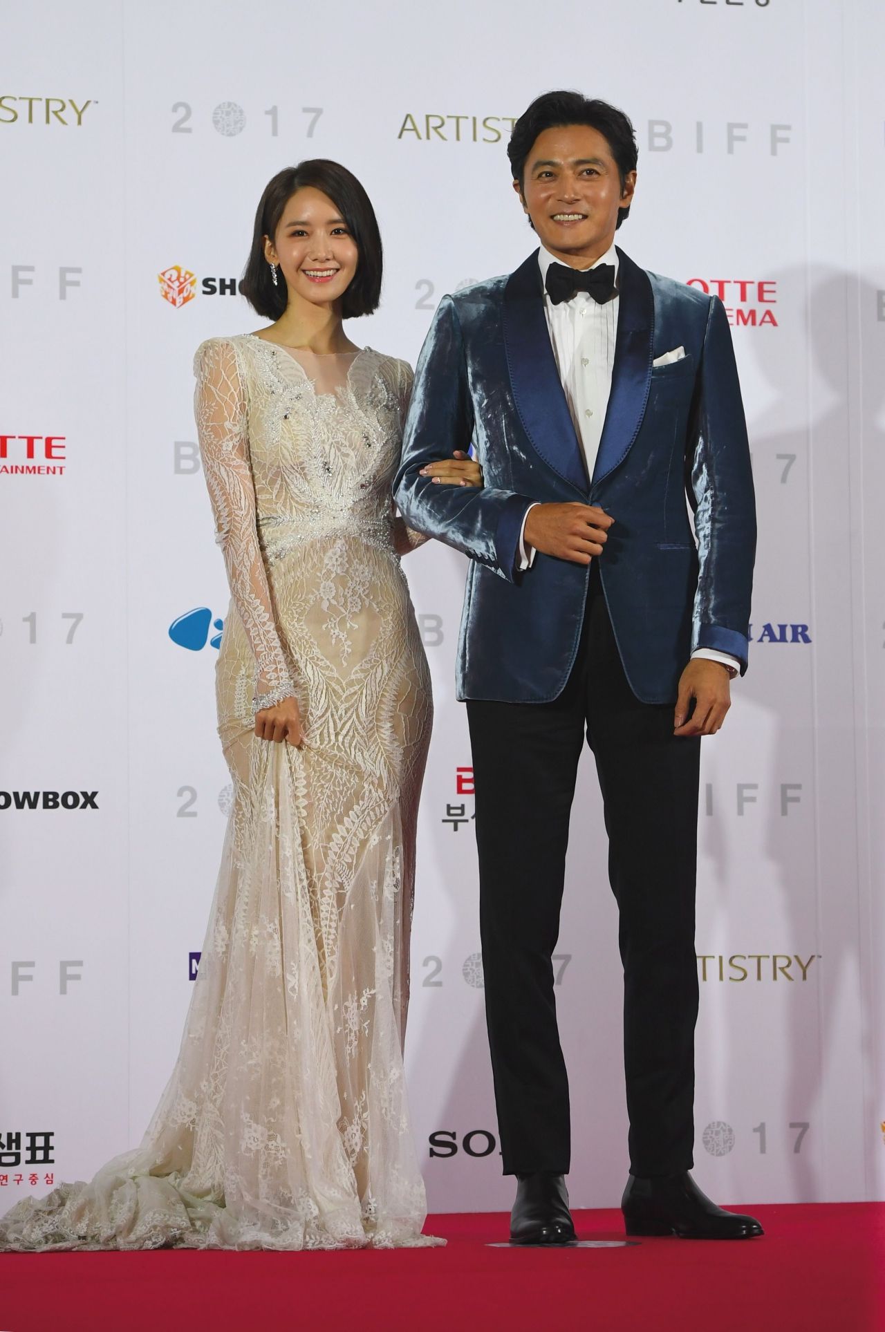 ขอร้องเถอะ แจงดองกัน อย่ายิ้มเยอะ หยุดหัวใจจะรักไม่ได้แล้ว 