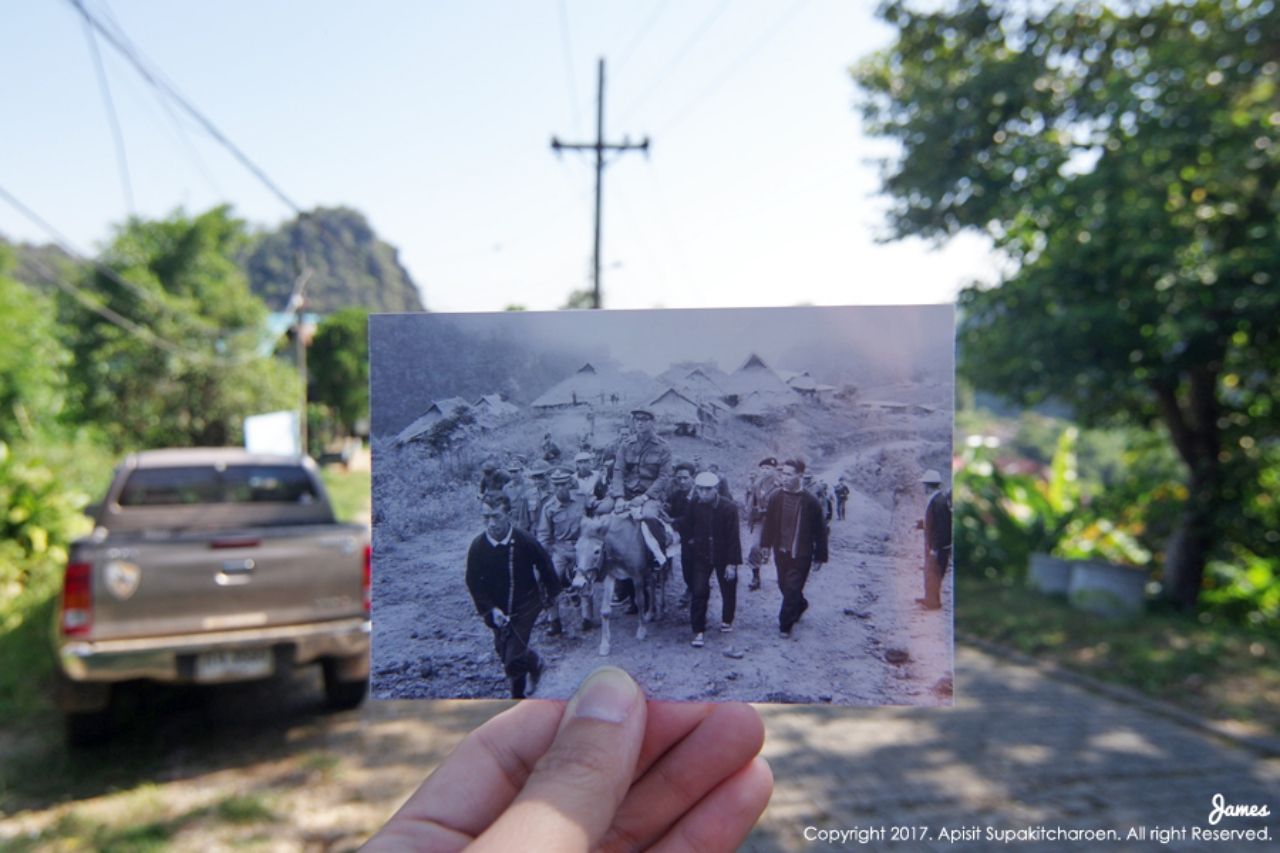 11 มกราคม 2517 ในหลวง รัชกาลที่ 9 เสด็จพระราชดำเนินบ้านผาหมี อ.แม่สาย จ.เชียงราย