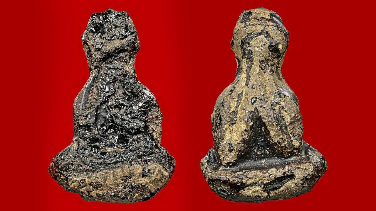 พระปิดตา พิมพ์ชะลูด เนื้อเหลืองนิยม หลวงปู่ยิ้ม วัดหนองบัว ของ ชัชวาล ชาญธนกิติกุล.