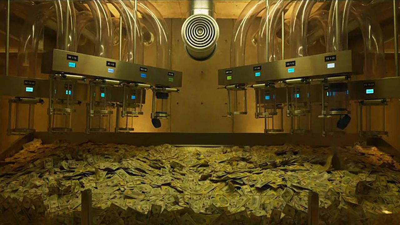 เงิน เงิน เงิน จุดเริ่มต้นของแผนการปล้น