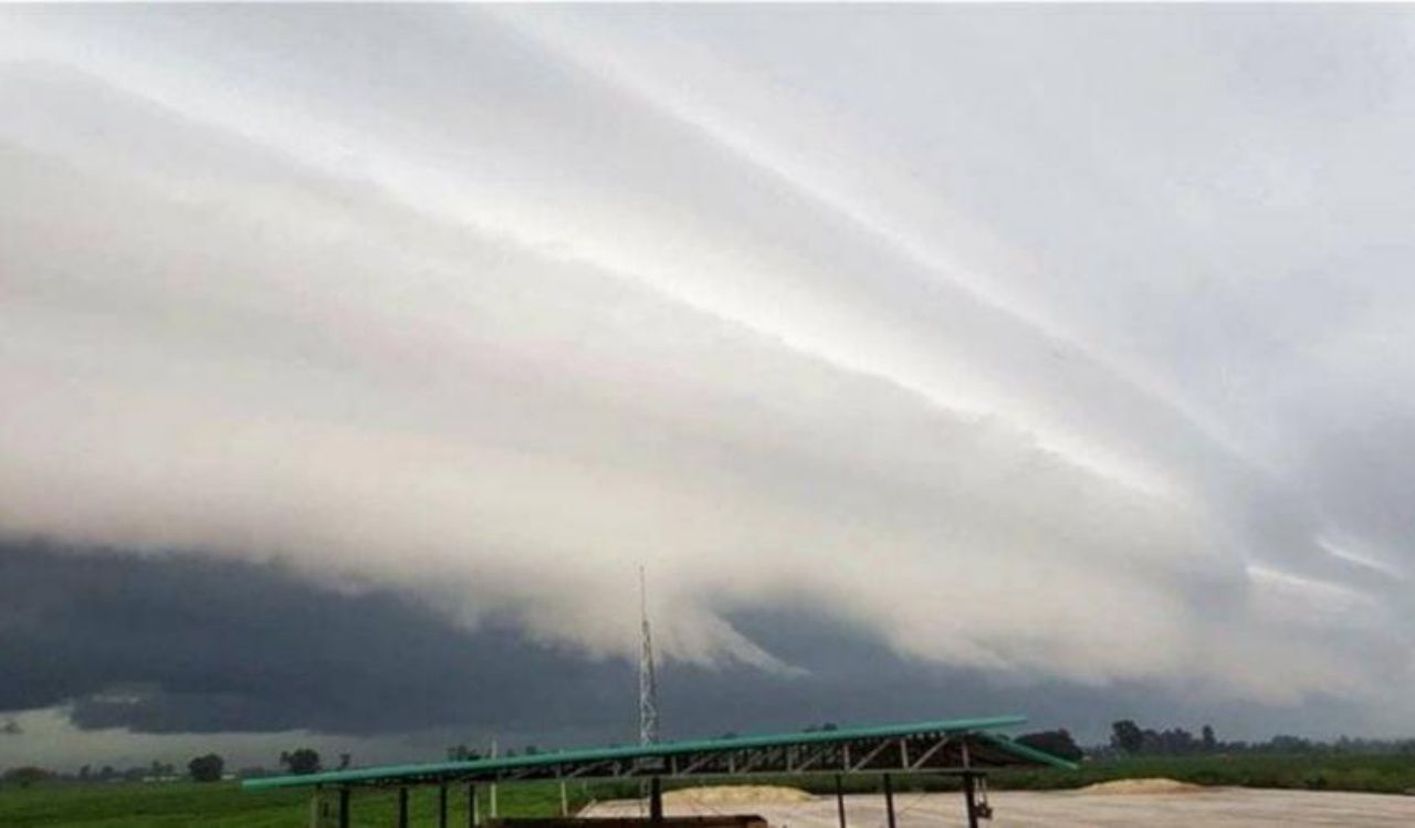 เมฆอาร์คัส ที่จ.นครราชสีมา :: ภาพจาก 61ข่าวภัย ปภ.