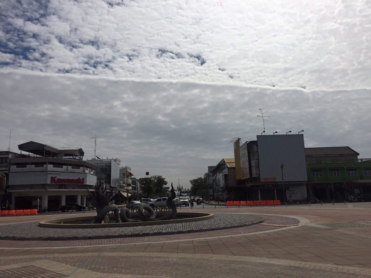 23 ธ.ค. 58 เกิดปรากฎการณ์ท้องฟ้าแบ่งสีที่ จ.หนองคาย