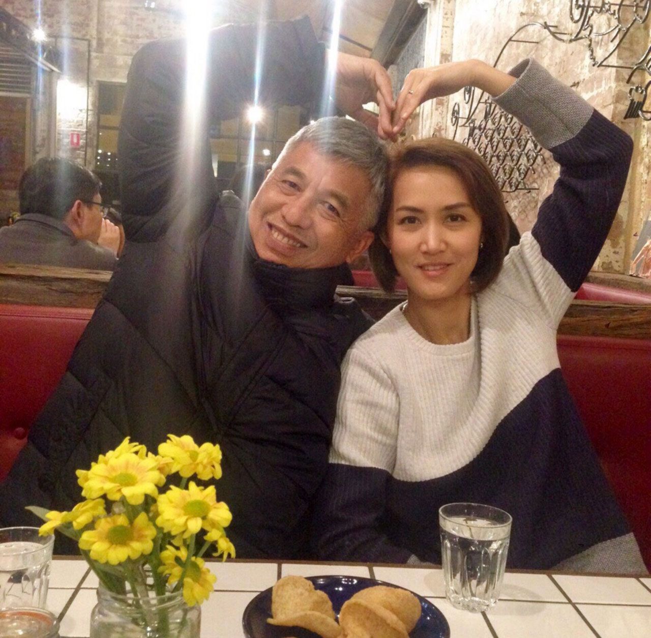 การงานมั่นคง ความรักยั่งยืน