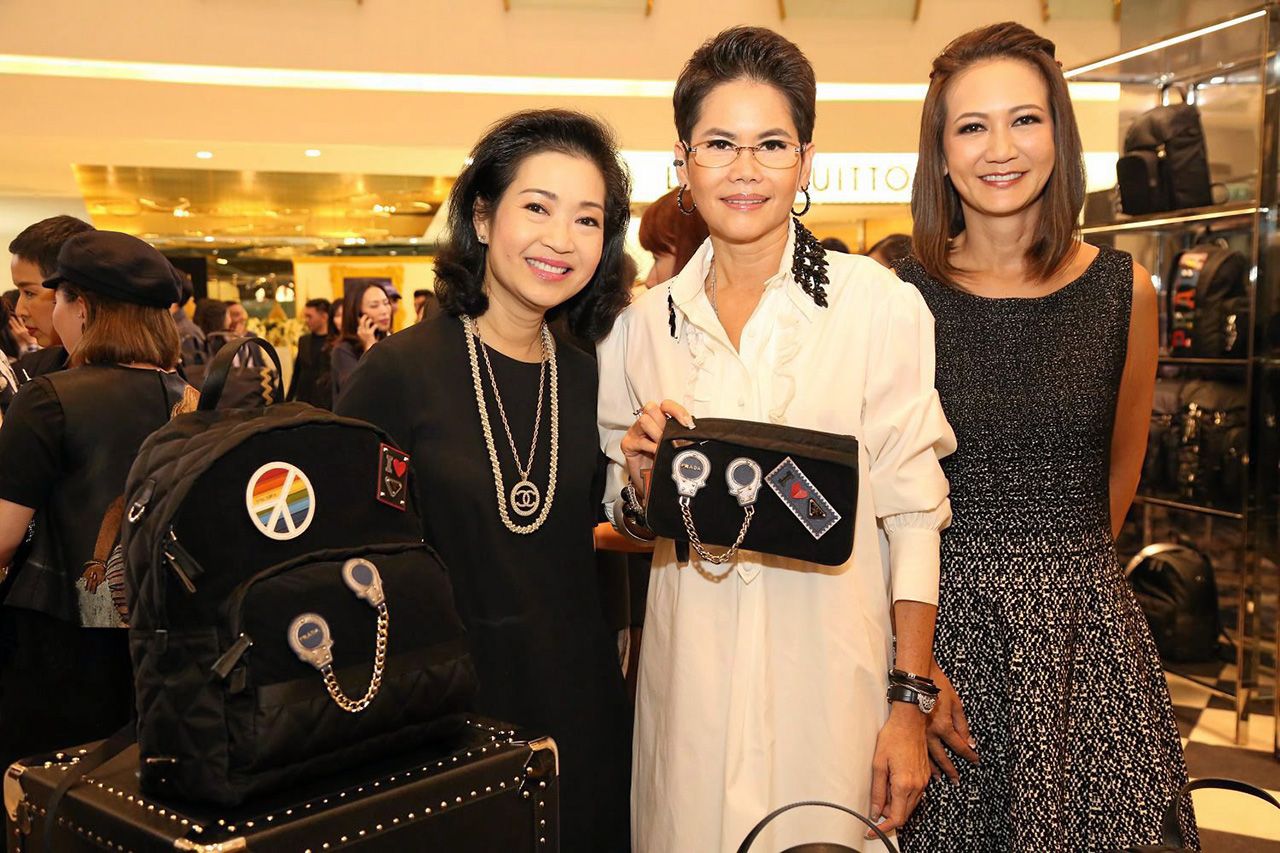 ติ่งพราด้า...วิภาดา โทณวณิก, ม.ล.ปิยาภัสร์—จุไรรัตน์ ภิรมย์ภักดี