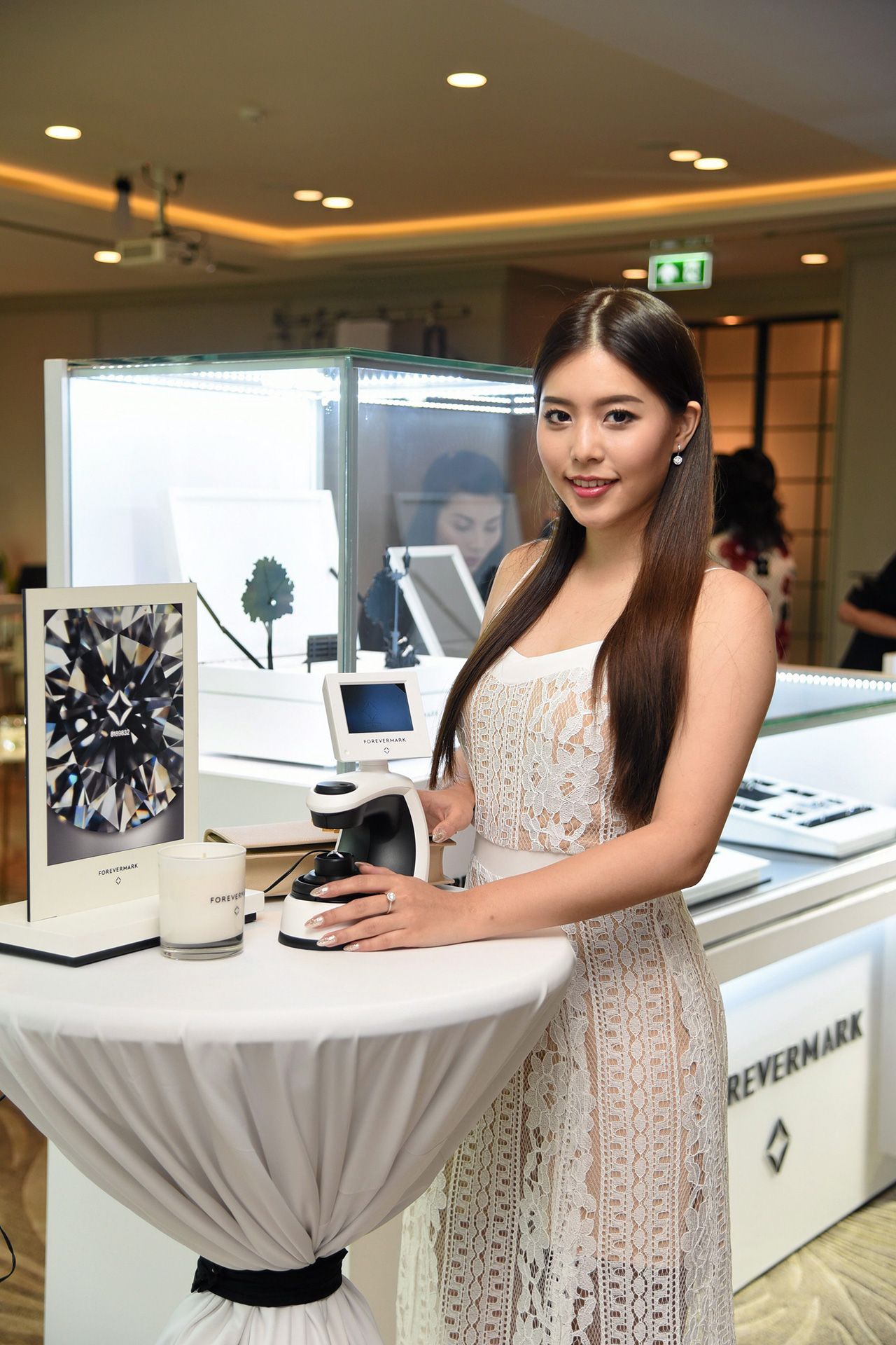 กมลพร วงศ์รักมิตร