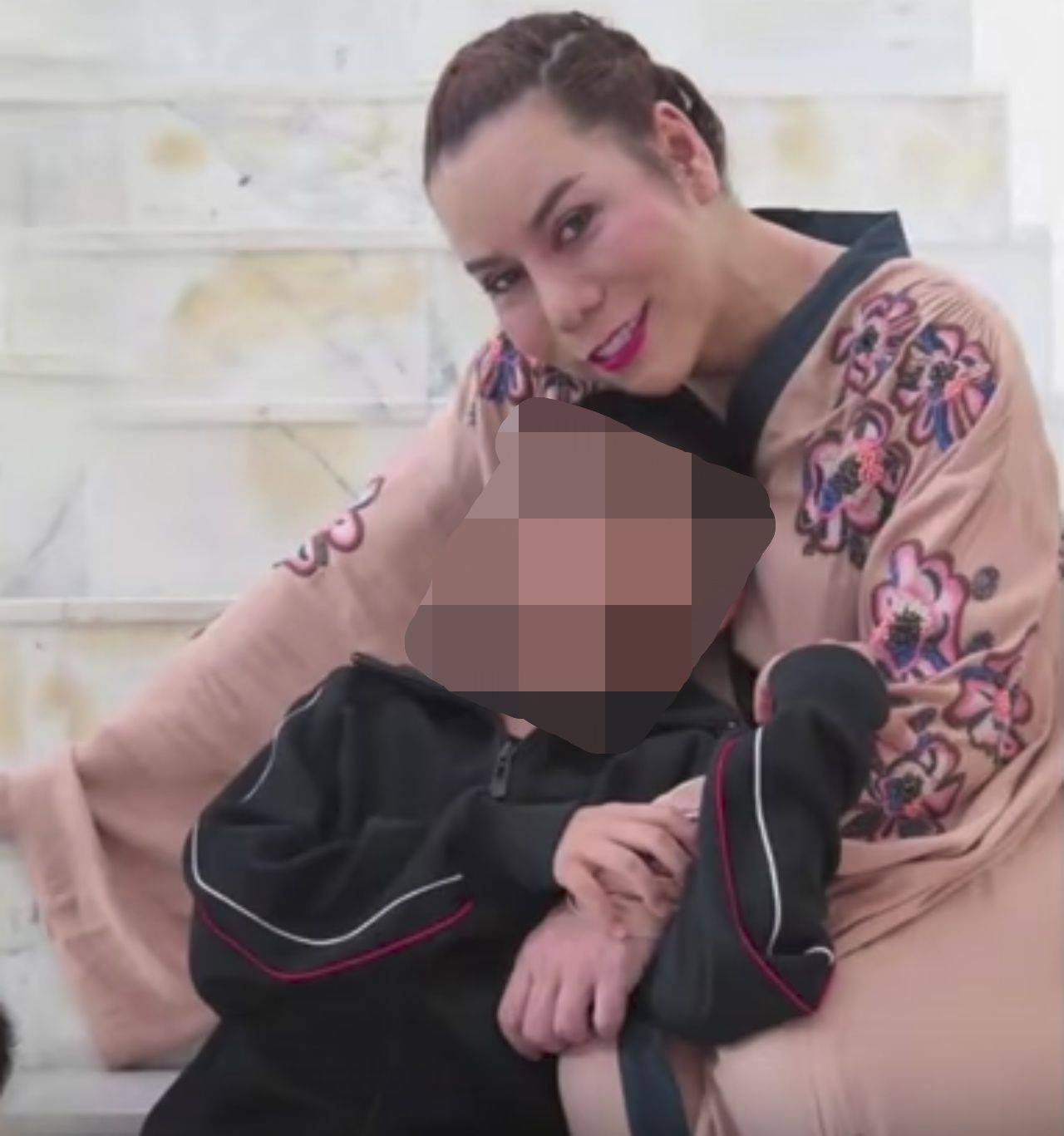 กับลูกของแม่เดย์