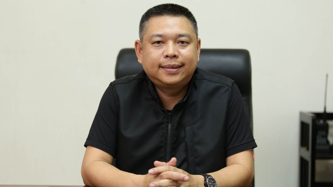 พ.ต.อ.ธวัชเกียรติ จินดาควรสนอง ผกก.สน.ลุมพินี