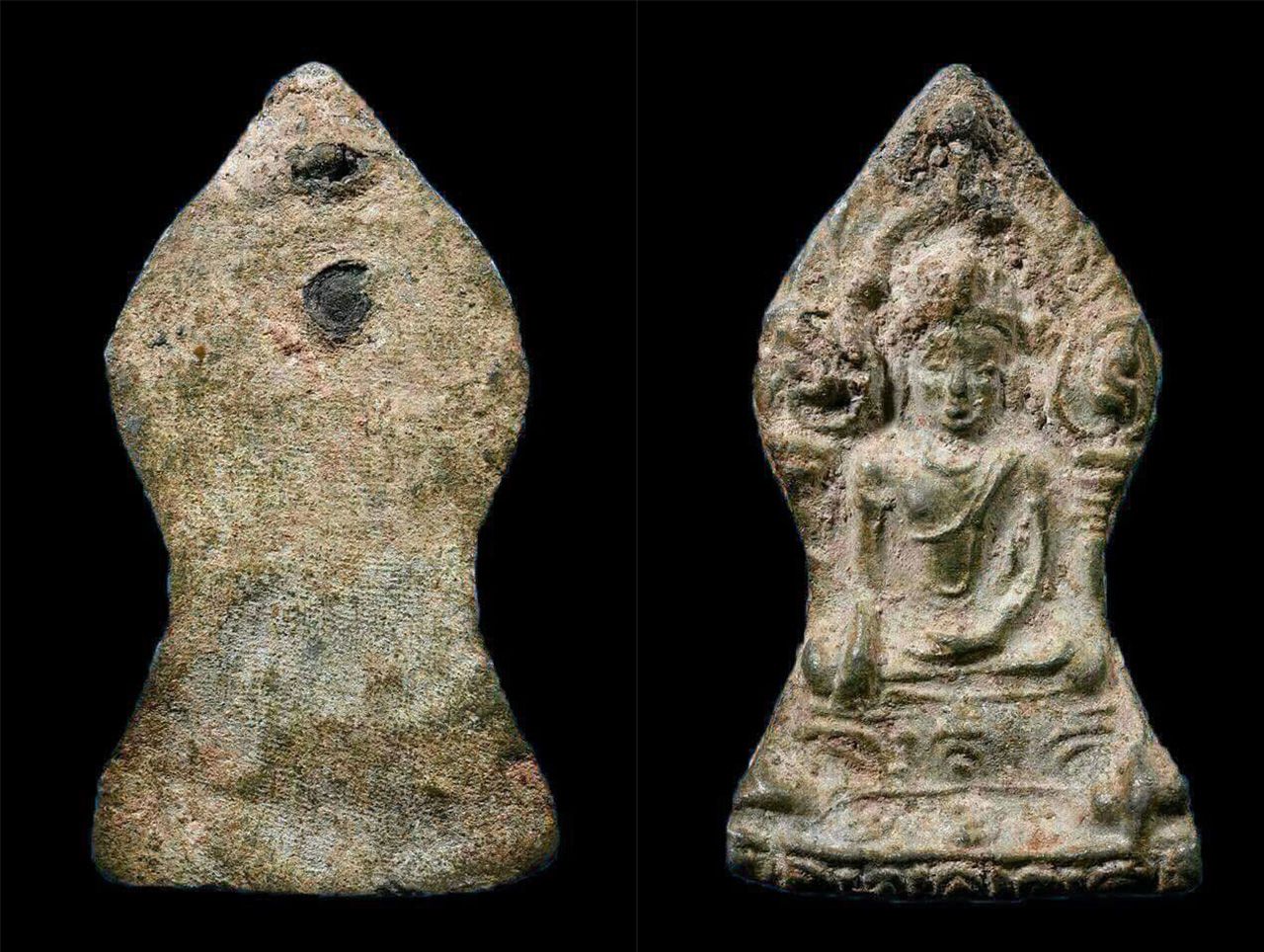 พระยอดขุนพลเสมาตัด กรุวัดบรมธาตุ กำแพงเพชร ของโชติมา นิ่งกิ่งรัตน์.