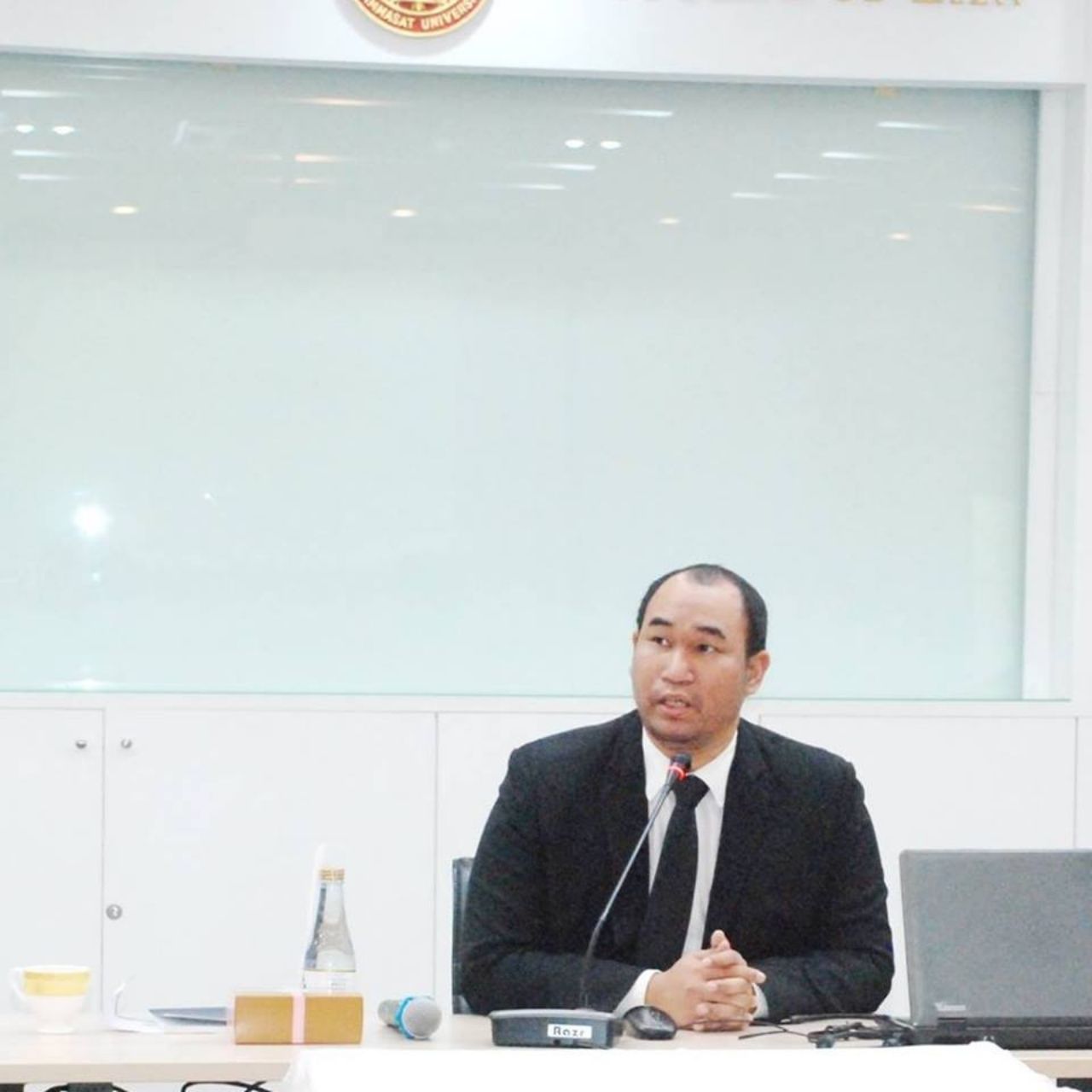 ผู้ช่วยศาสตราจารย์ ดร.รณกรณ์ บุญมี คณะนิติศาสตร์ มหาวิทยาลัยธรรมศาสตร์