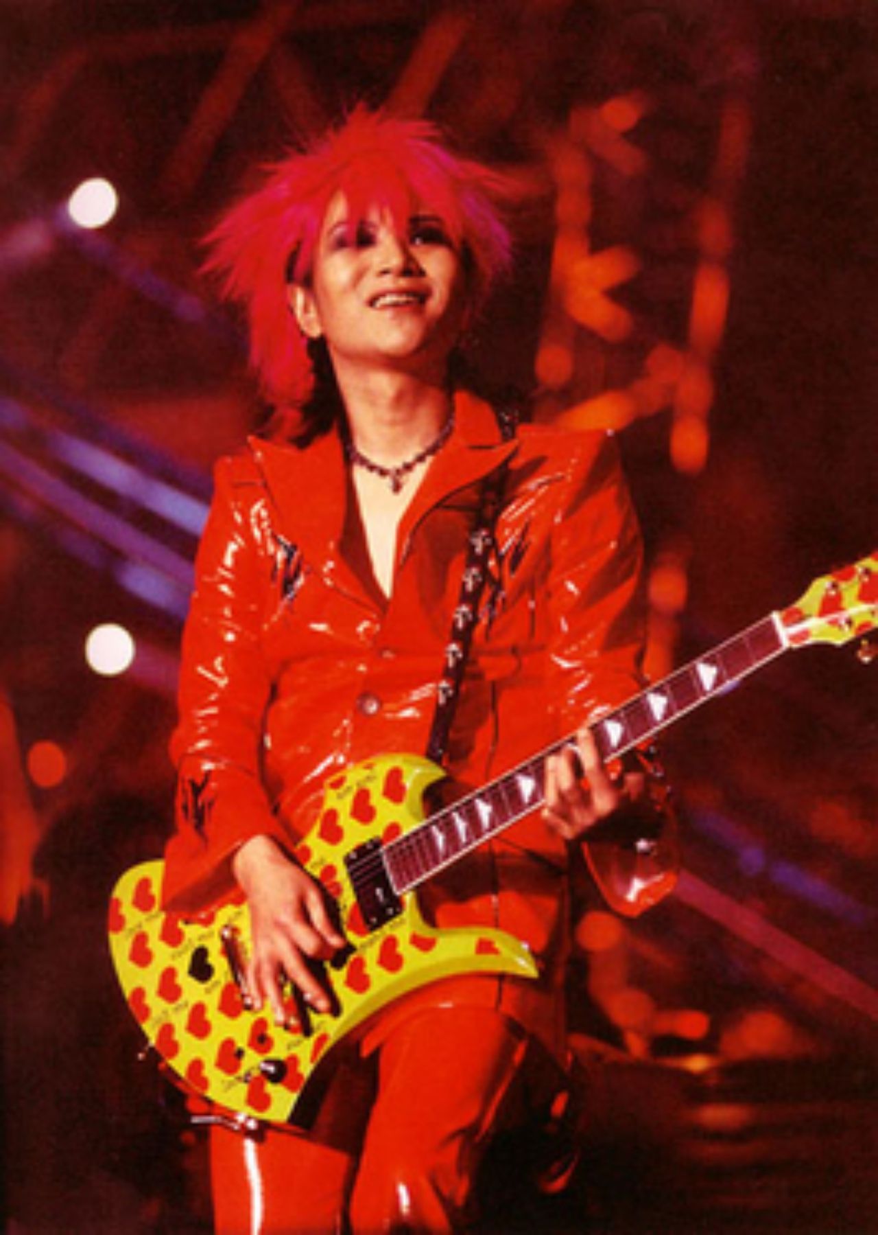 ที่มาภาพ - https://zh.wikipedia.org/wiki/Hide