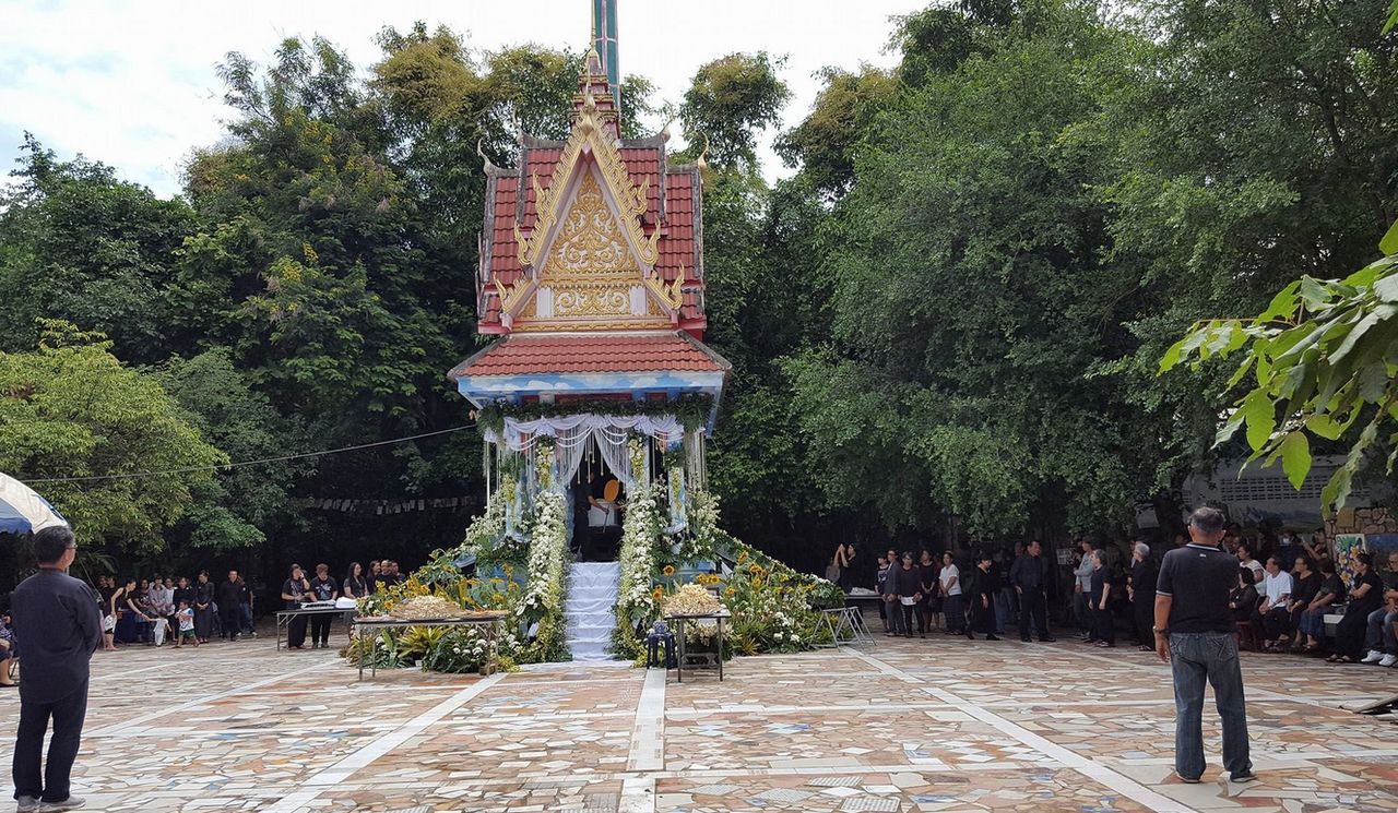 ภาพจากเฟซบุ๊ก Suttira Klinsrisuk