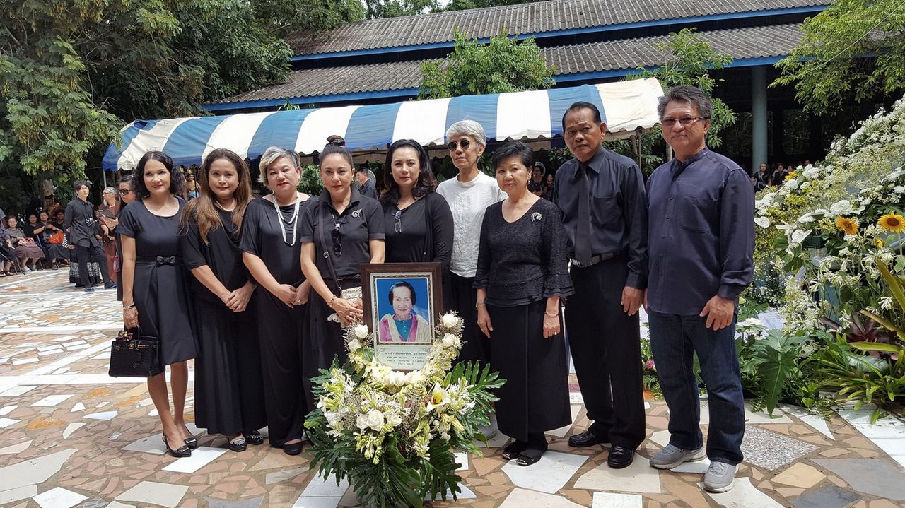 ภาพจากเฟซบุ๊ก Suttira Klinsrisuk