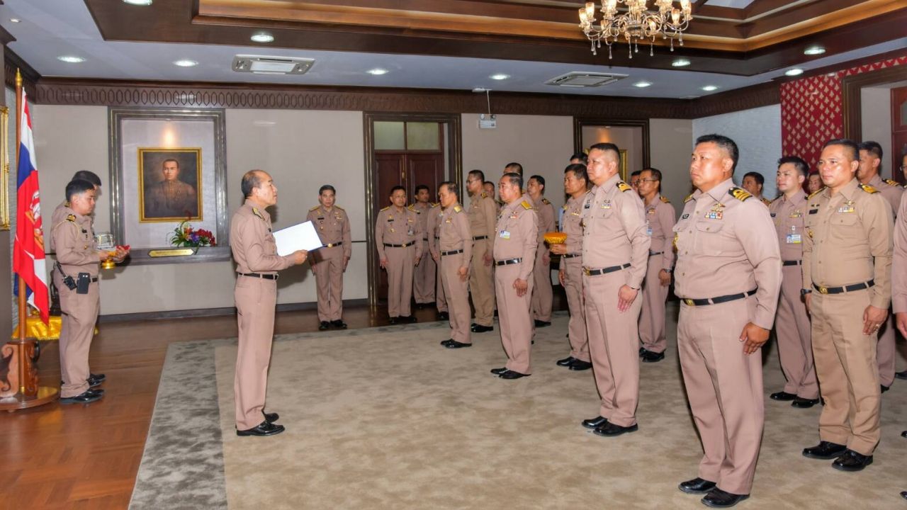 แม่ทัพเรือ กล่าวขอบคุณ