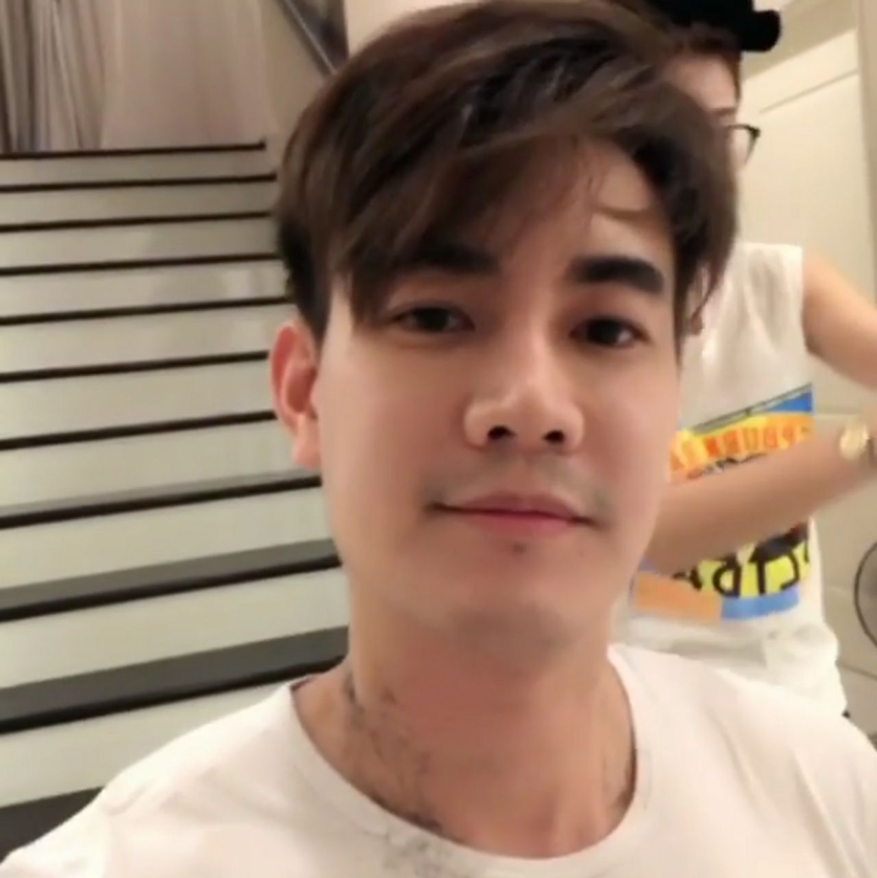 ทรงผมฟลุคหลังตัด 