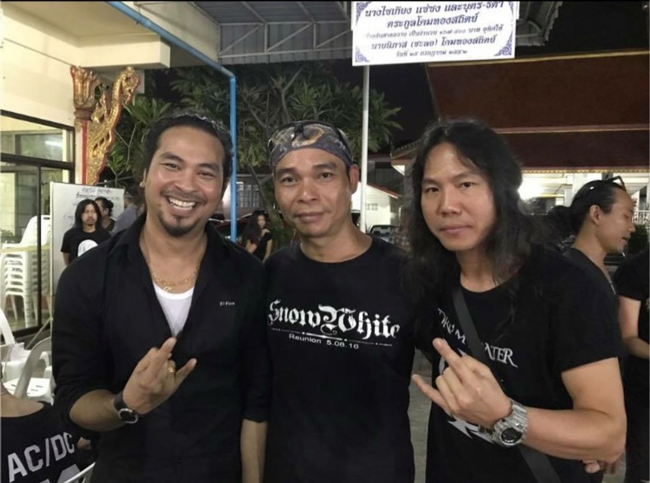 เป้ ไฮร็อก ก็มาส่งเพื่อนรักเป็นครั้งสุดท้าย ภาพจากเฟซบุ๊ก Toei HiRock Khongsamai