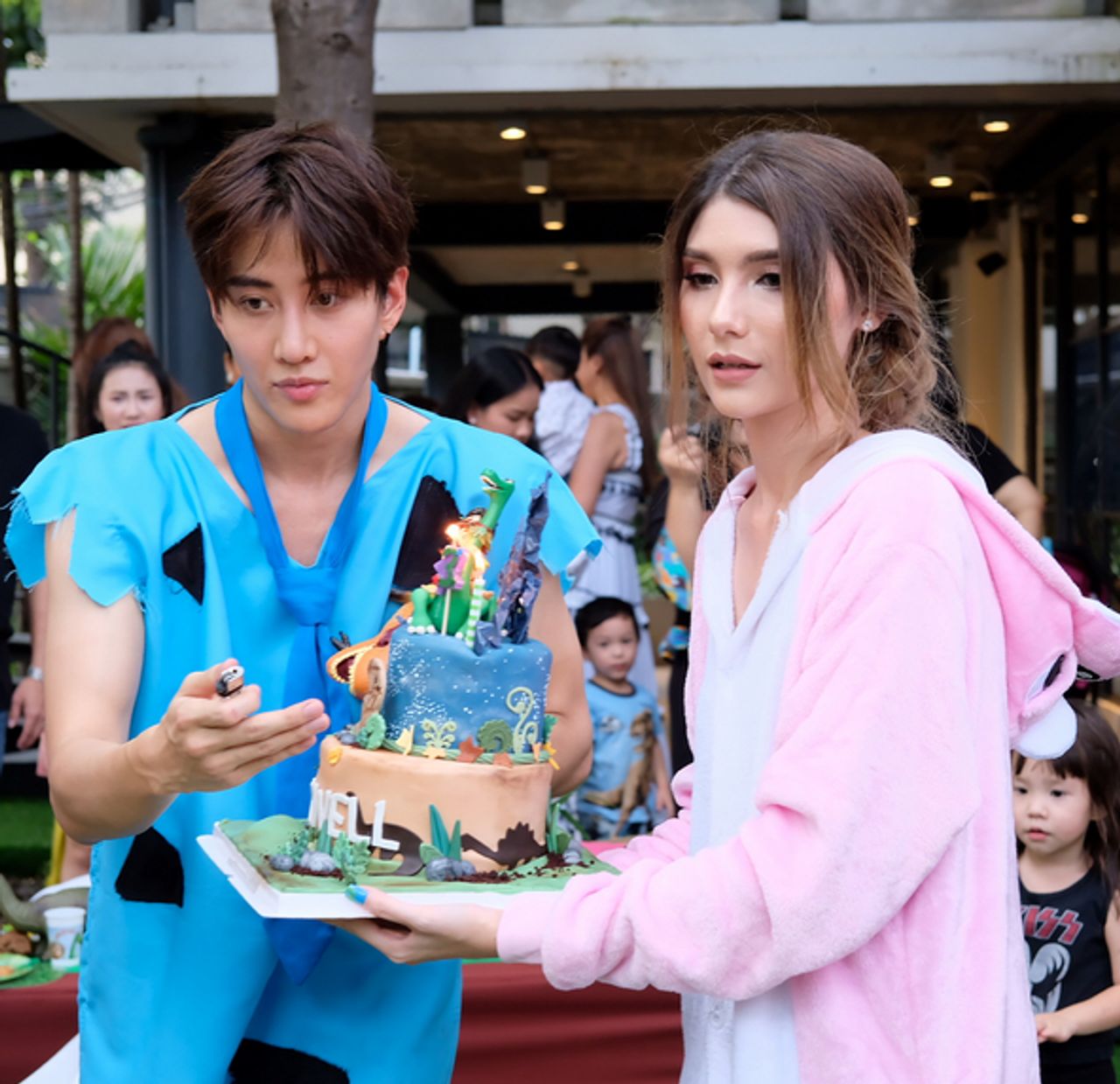 ภาพจากอินสตาแกรม bewz.s