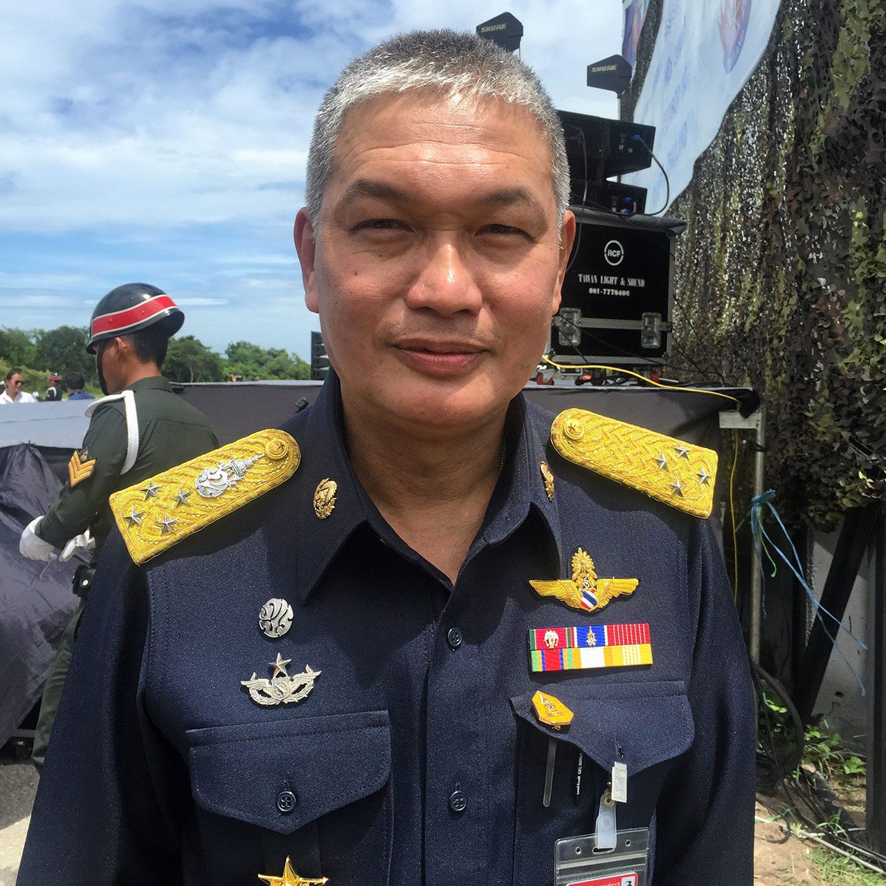 พล.อ.อ.จอม รุ่งสว่าง ผบ.ทอ.