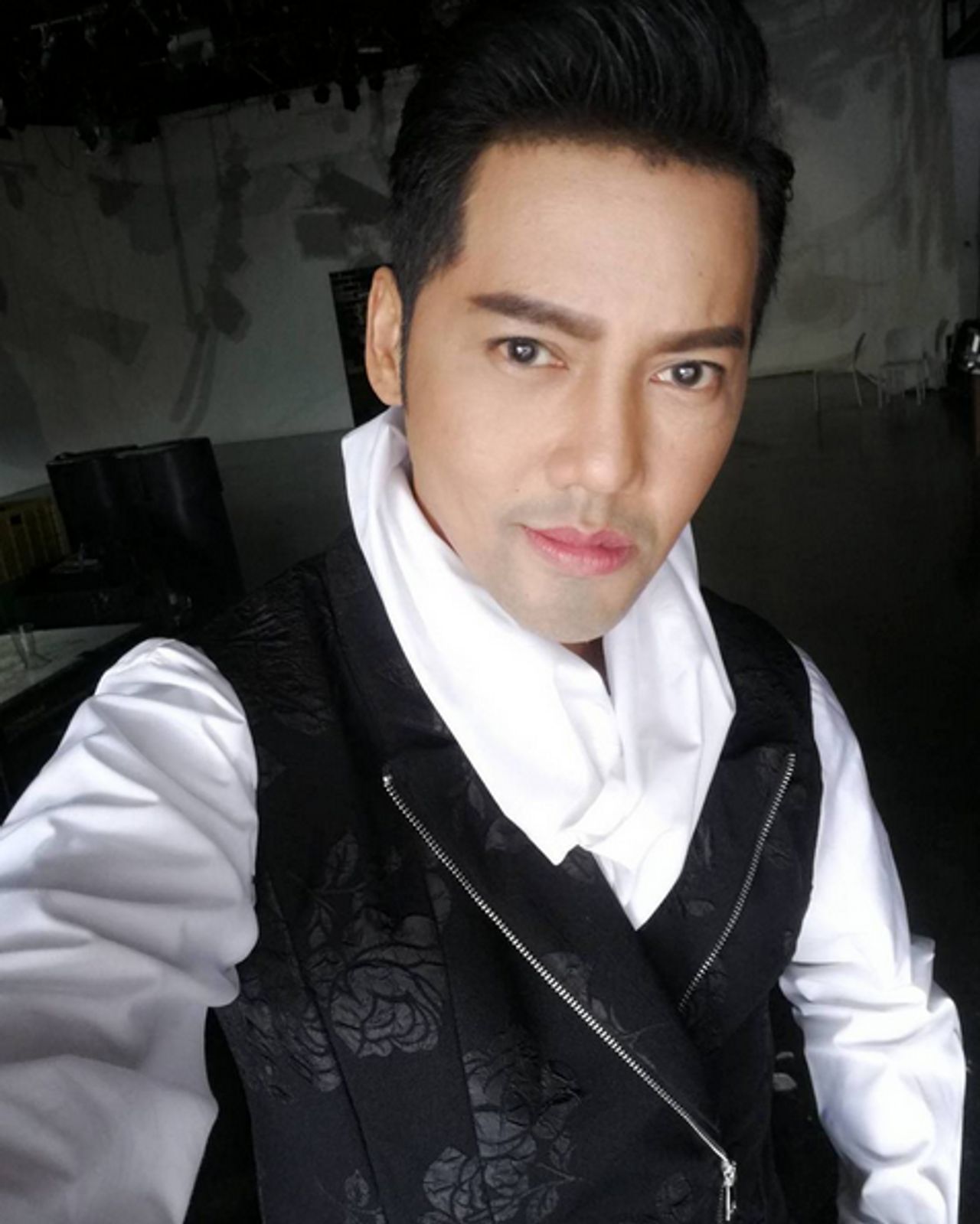 ดีเจเจ๊แหม่ม 