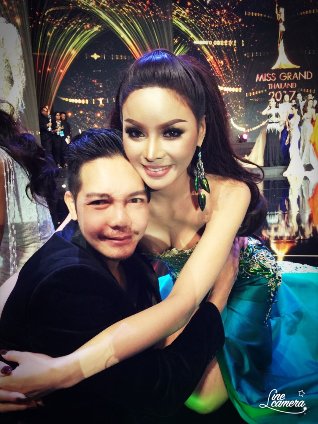 ส้ม สุภัสสร กับคนสนิทผู้มีพระคุณ นน นนทัช ผู้อำนวยการกองมิสแกรนด์อุบลราชธานี 