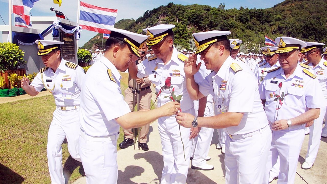 1ปีที่อยู่กองเรือยุทธการ ผูกพันดังพี่น้อง
