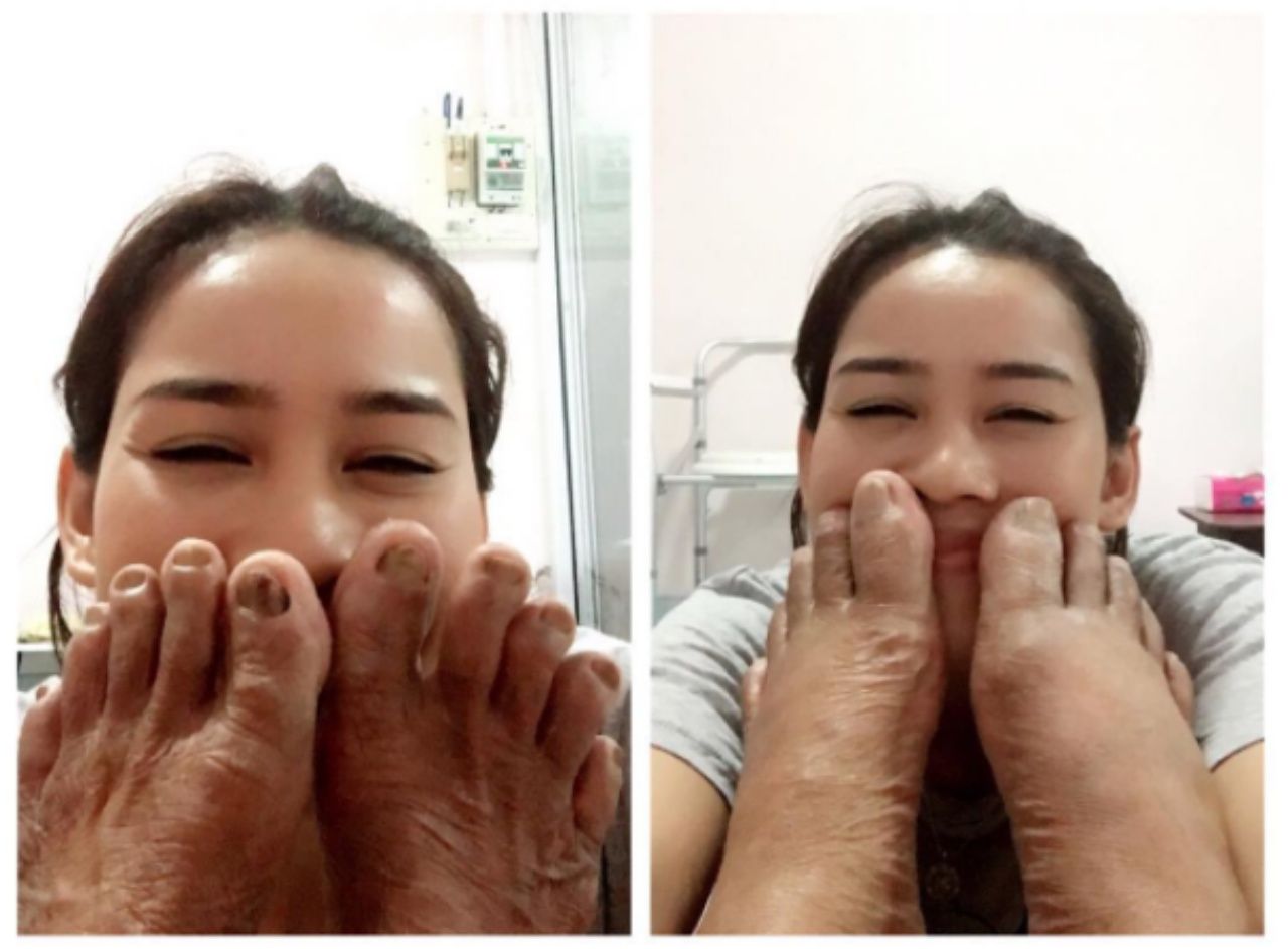 จูบเท้าพ่อแม่